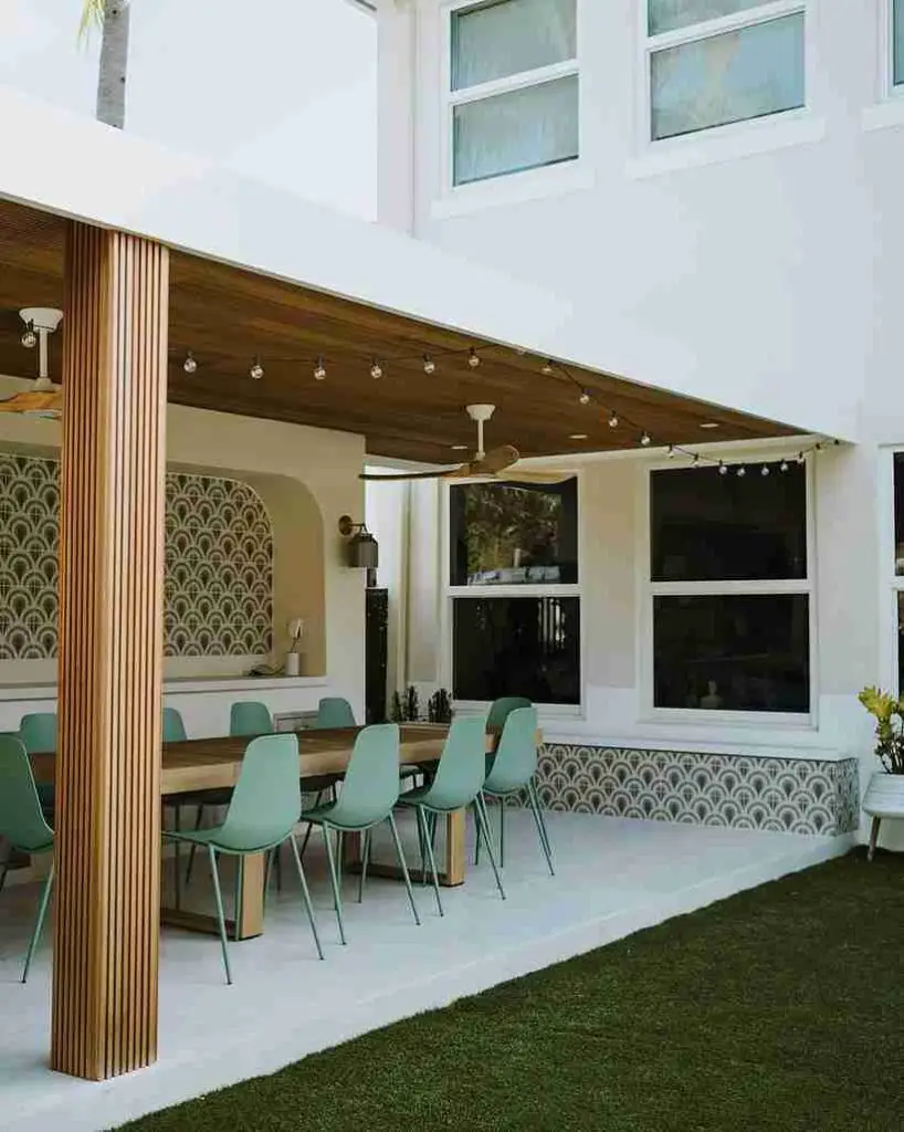 17 Covered Pergola Patio Ideas to Transform Your Outdoor Space 7