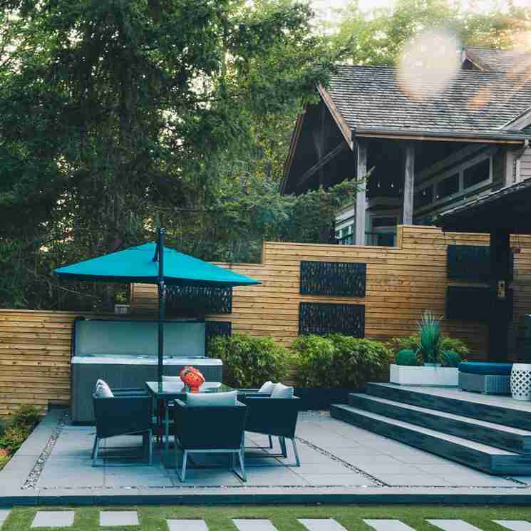 19 Small Courtyard Ideas to Transform Your Outdoor Space 18 19 Small Courtyard Ideas to Transform Your Outdoor Space 17