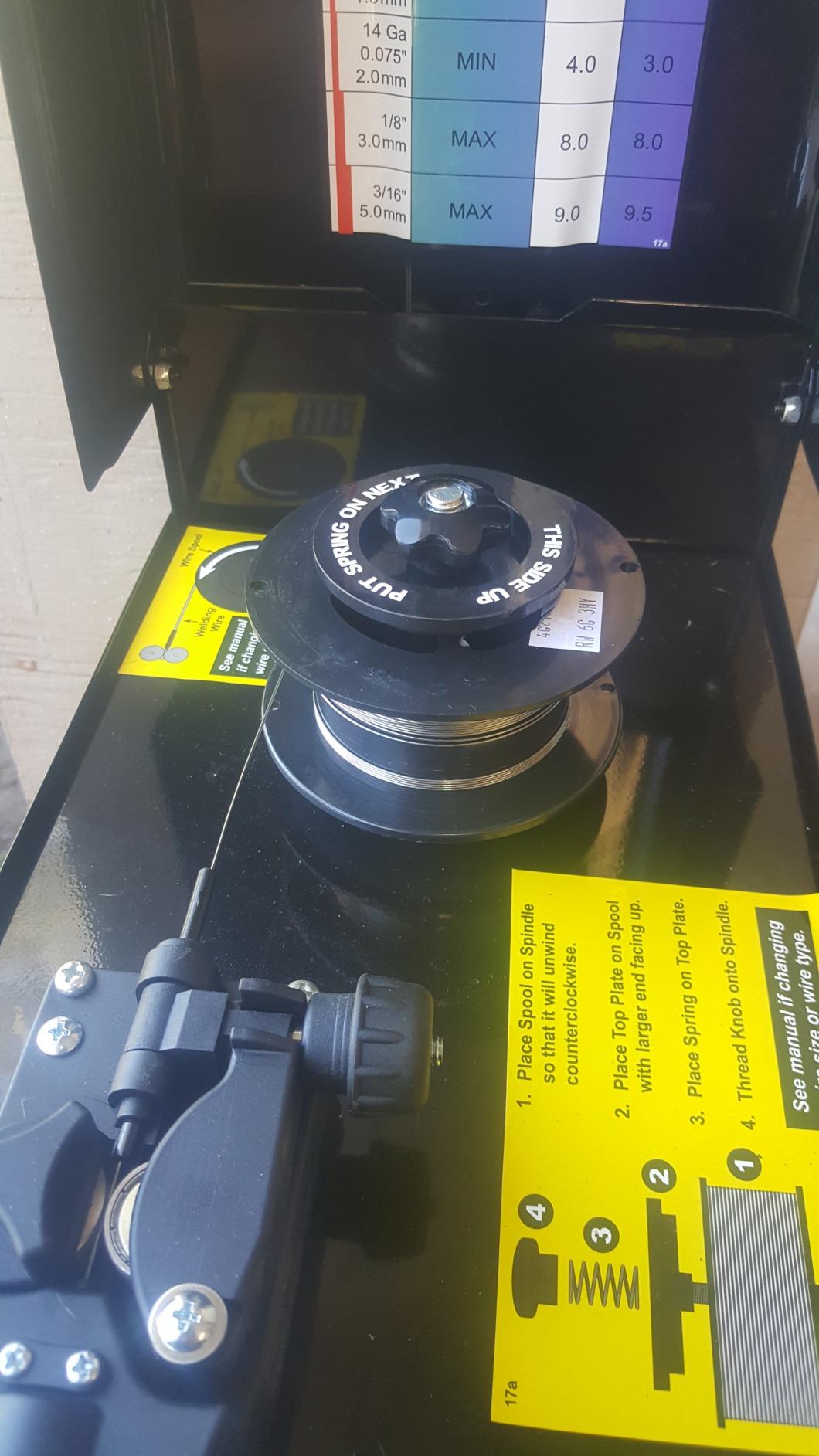 LINCOLN ELECTRIC CO ED031448 .030 NR-211, Lb Spool, Inner Shield Flux-Core Welding Wire,Black - Customer Photo 1