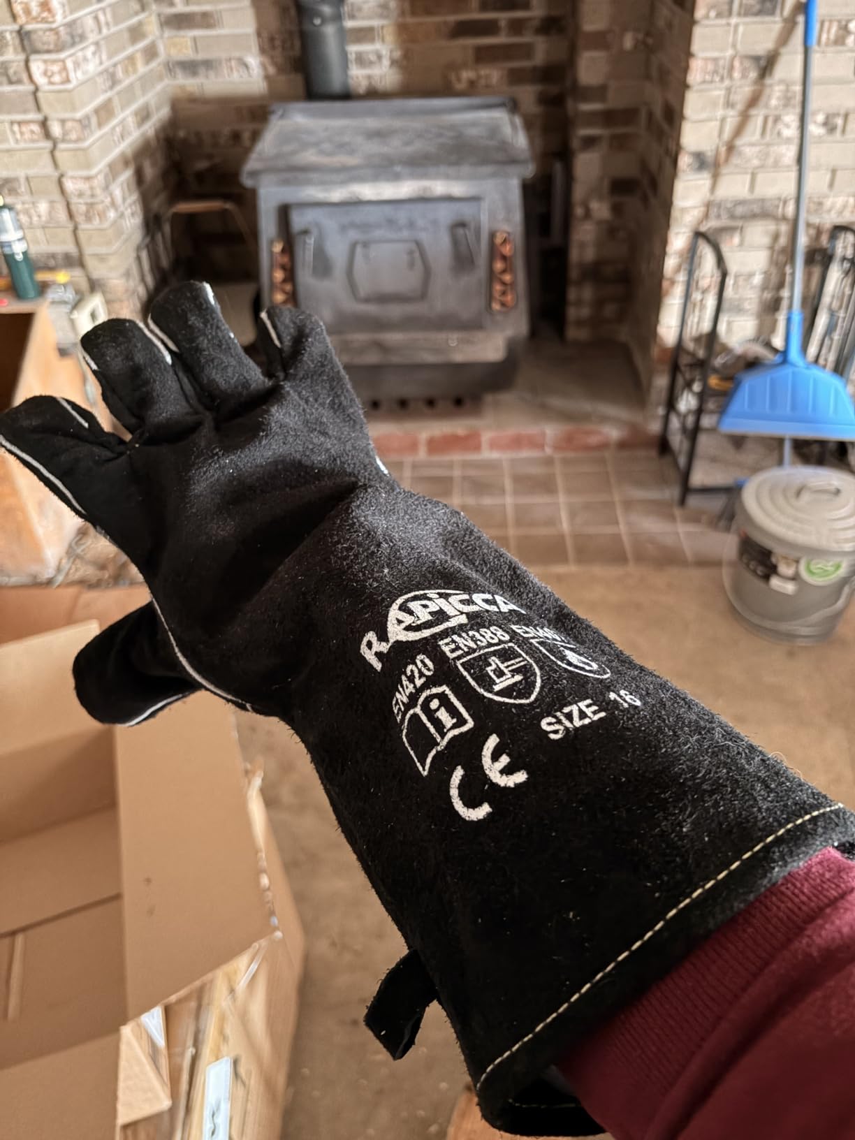RAPICCA Welding Gloves Fire Heat Resistant: Blue 16IN 932F - Fireproof Leather For Stick Mig Flux-Core Welder Forge Blacksmith Fireplace Wood Stove Fire Pit Grill Oven Furnace Handling Dry Ice - Customer Photo 1