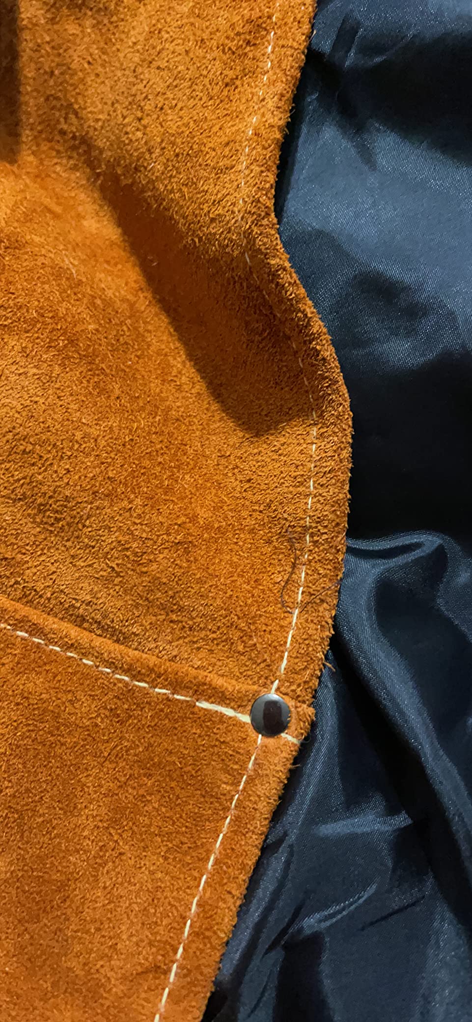 QeeLink Leather Welding Apron with 6 Pockets - Heat & Flame-Resistant Apron, 24'' X 42'', Adjustable M to XXXL - Customer Photo 1