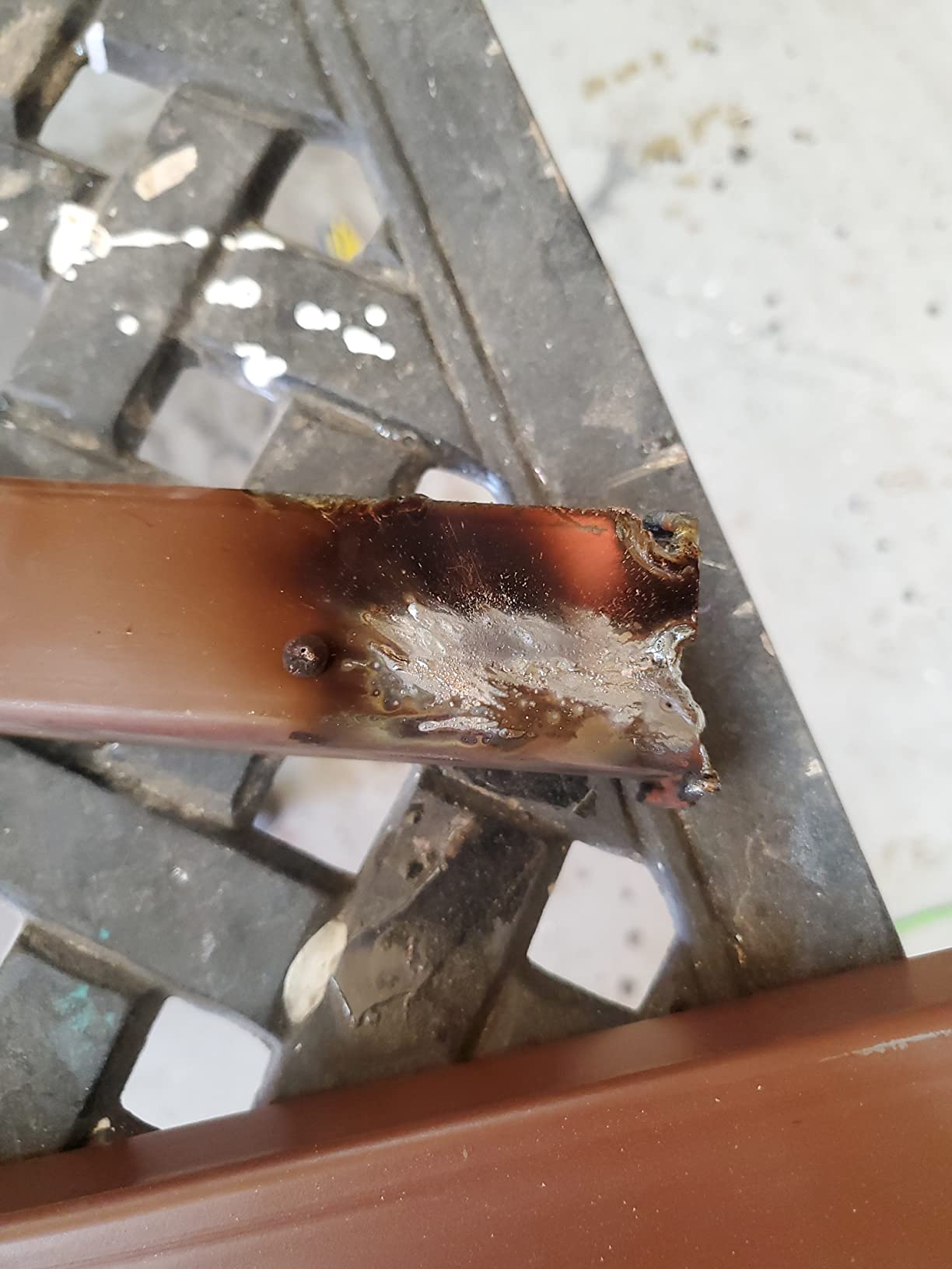 50A Plasma Cutter with LED Display, Dual Voltage 110V/220V, Clean Metal Cutting up to 1/2″ Steel, Easy Setup PT31 Torch, Lightweight for DIY & Home Workshops - Customer Photo 3