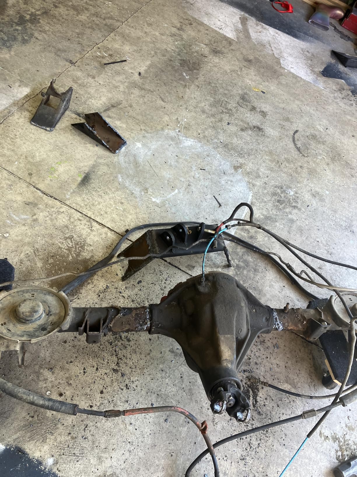 YESWELDER CUT-55DS Plasma Cutter, 55Amp Non-Touch Pilot Arc Air Power, Large Digital Display 110/220V Dual Voltage IGBT Inverter Plasma Cutting Machine with ETL Approved - Customer Photo 1