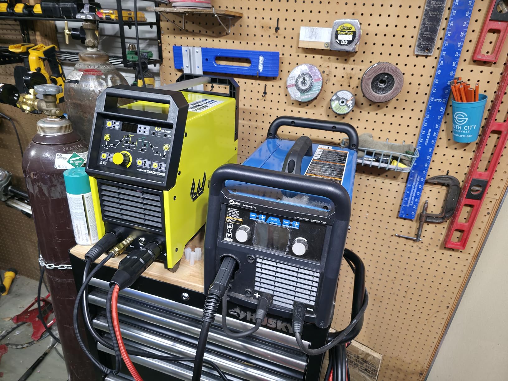 Weldpro TIG Welder AC/DC 200A with Pulse, Aluminum TIG Welder 110V/220V with CK17 TIG Torch AC TIG/DC TIG/AC PULSE TIG/DC PULSE TIG/Stick 5 in 1 MultiProcess Welding Machine with Foot Pedal - Customer Photo 3