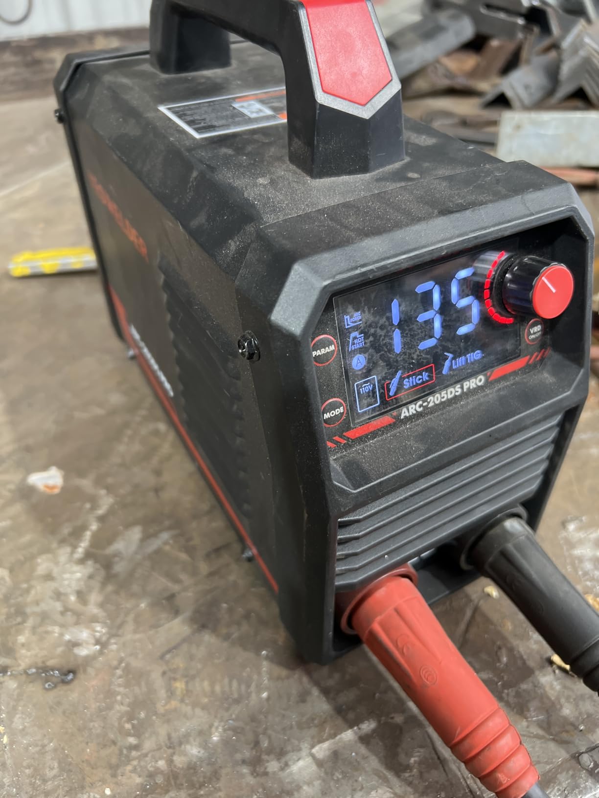YESWELDER 205Amp Stick Welder Large LED Display, Digital Inverter IGBT ARC Welding Machine, 110V/220V Dual Voltage Hot Start Portable MMA Welder Machine, Arc force - Customer Photo 4