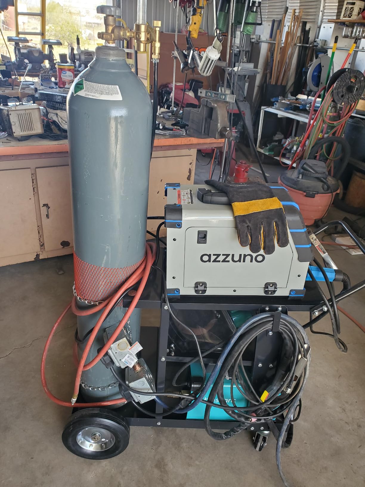 Weldpro Welding Cart for MIG Welder TIG Welder and Plasma Cutter, 3-Tier Heavy Duty welder Cart with 400Lbs Static Weight Capacity, 360° Rolling Welding Trolley with Swivel Wheels - Customer Photo 2