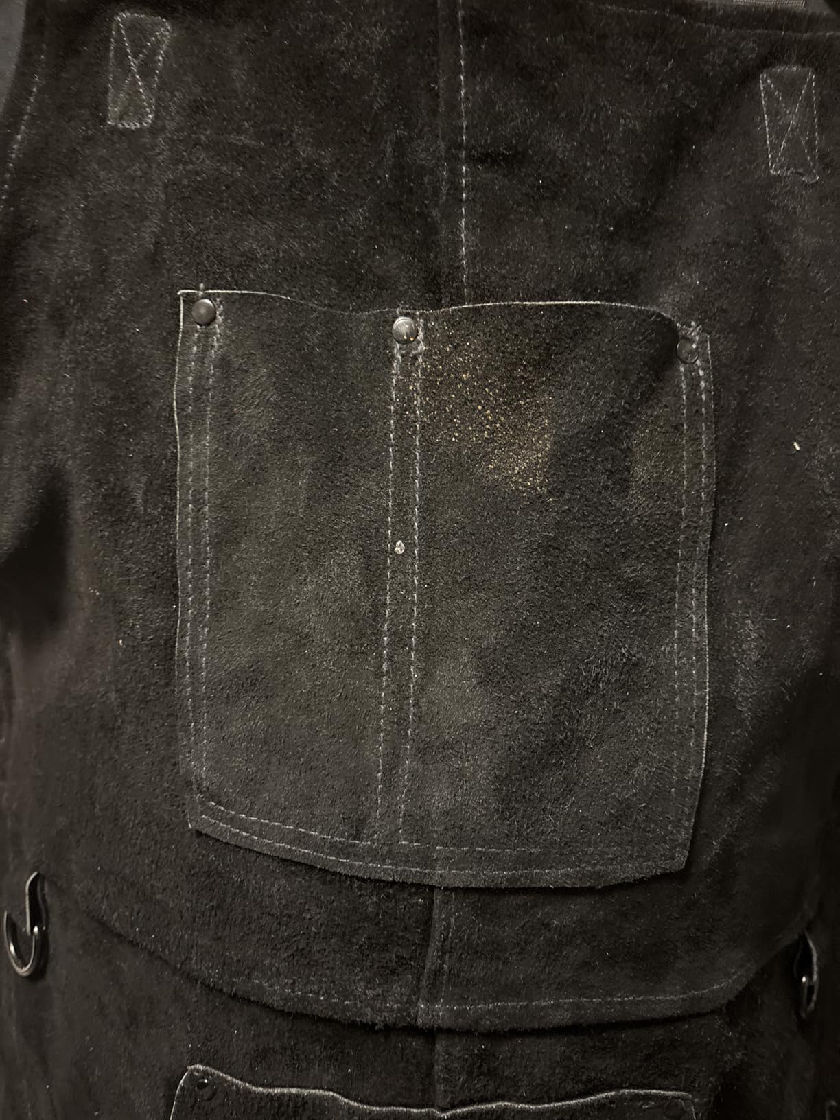 LeaSeek Leather Welding Apron,Heat & Flame-Resistant Heavy Duty Work Apron with 6 Pockets,Woodworking Shop Apron - Customer Photo 3