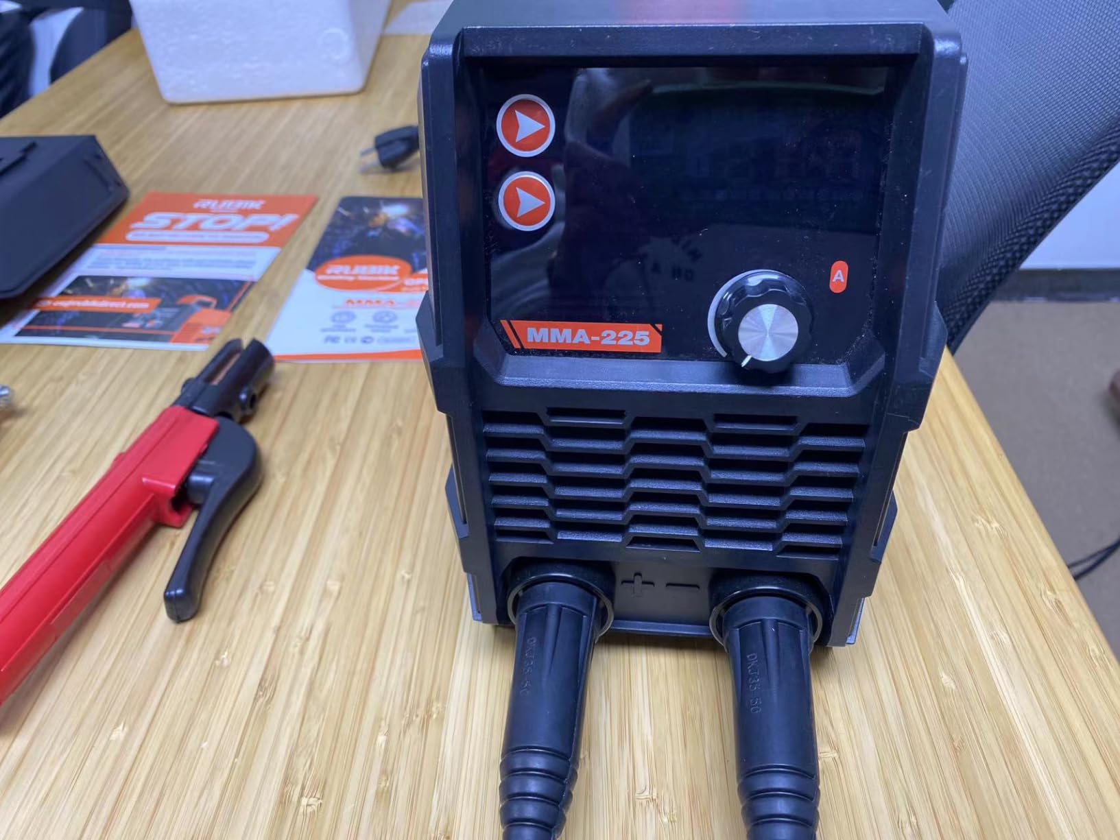 225 Amp Stick Welder with Large LCD Display, Digital IGBT Inverter, 110V/220V Portable Stick Welding Machine. Features include Dual Voltage, Hot Start, Arc Force, Anti-Stick, and VRD Protection - Customer Photo 1