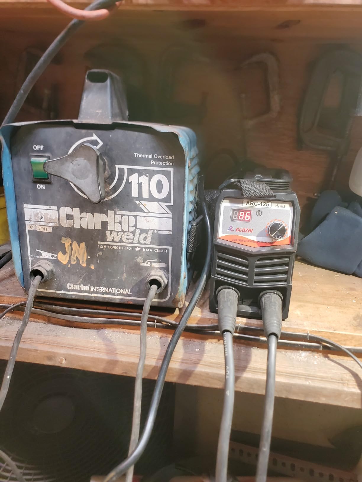 GZ GUOZHI Stick Welder 210Amp Large LED Display Digital Inverter IGBT Welding Machine,110V/220V Dual Voltage Hot Start Portable MMA ARC Welder Machine - Customer Photo 2