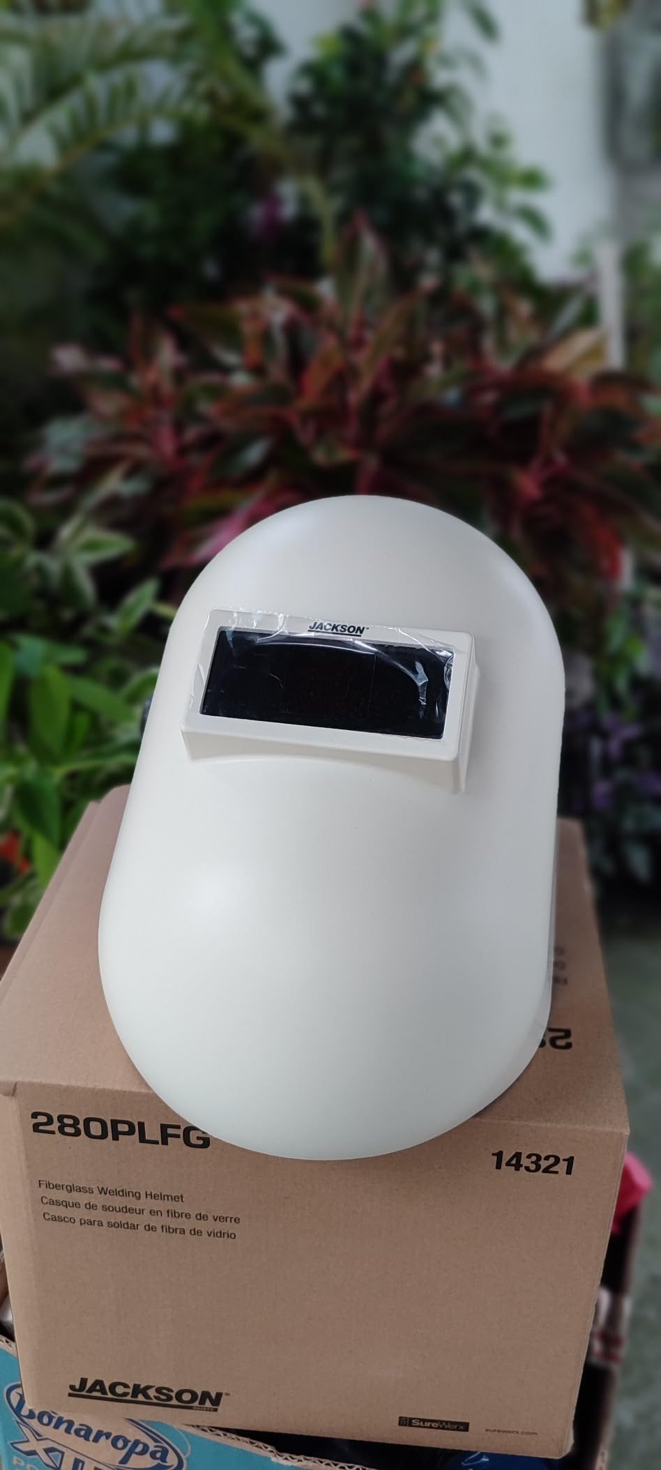 Jackson Safety PL280 Pipeline Welding Helmet - Shade 10 Flip Front Welding Hood - ANSI Z87.1 - Made in USA (Multiple Headgear Styles and Colors) - Customer Photo 3