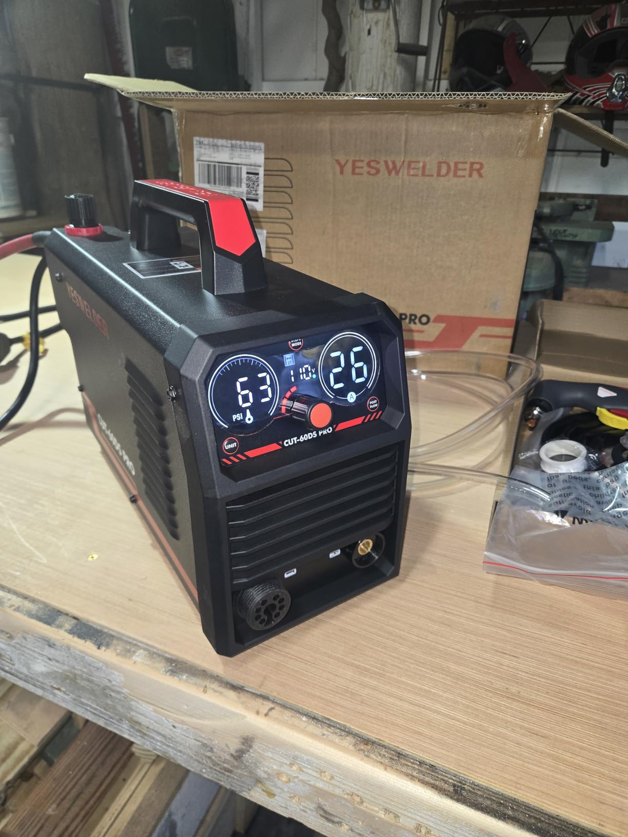 YESWELDER CUT-50DS Plasma Cutter, 50Amp Air Power Large Digital Display 110/220V Dual Voltage IGBT Inverter Plasma Cutting Machine - Customer Photo 2
