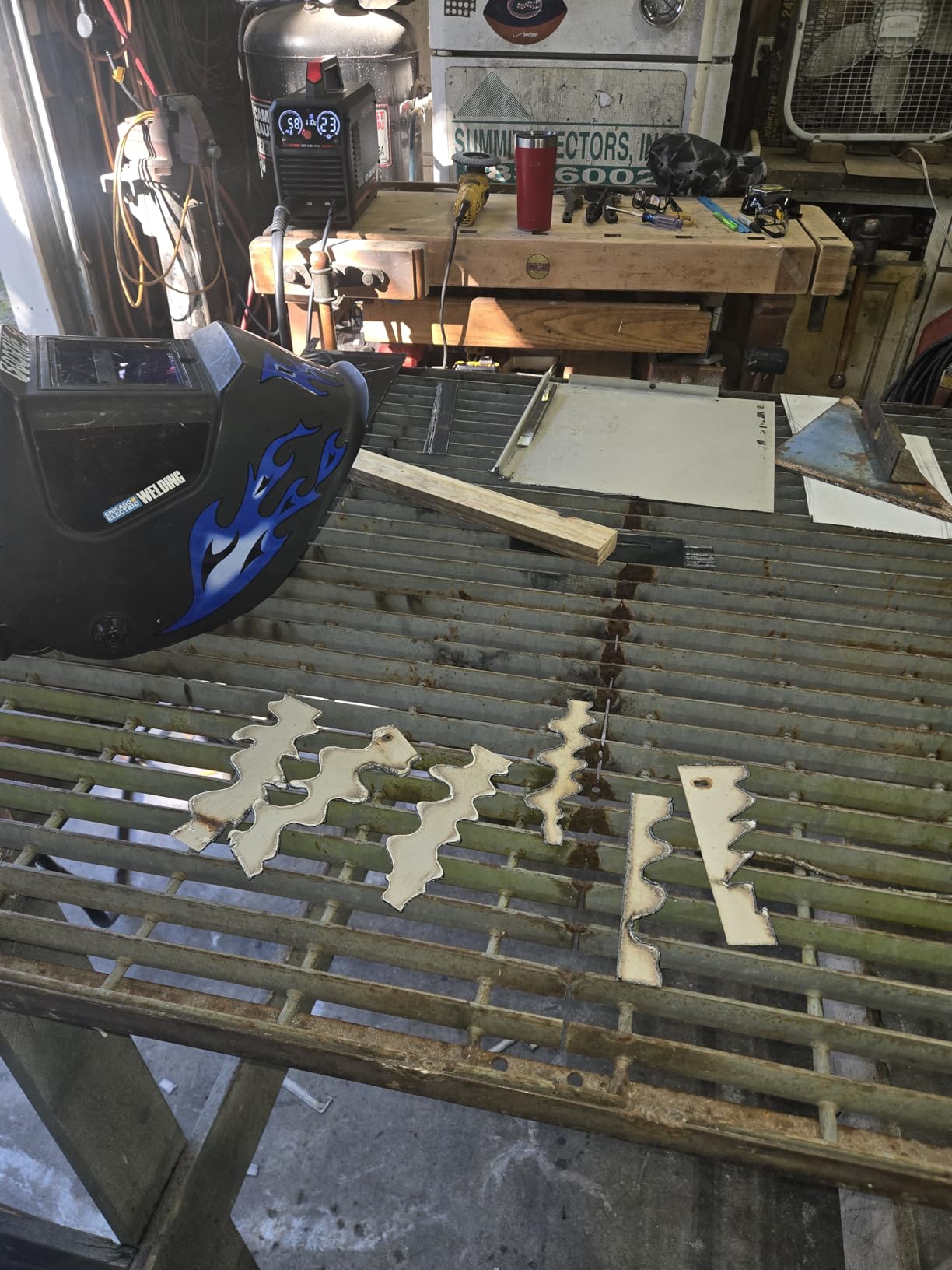 YESWELDER CUT-50DS Plasma Cutter, 50Amp Air Power Large Digital Display 110/220V Dual Voltage IGBT Inverter Plasma Cutting Machine - Customer Photo 2