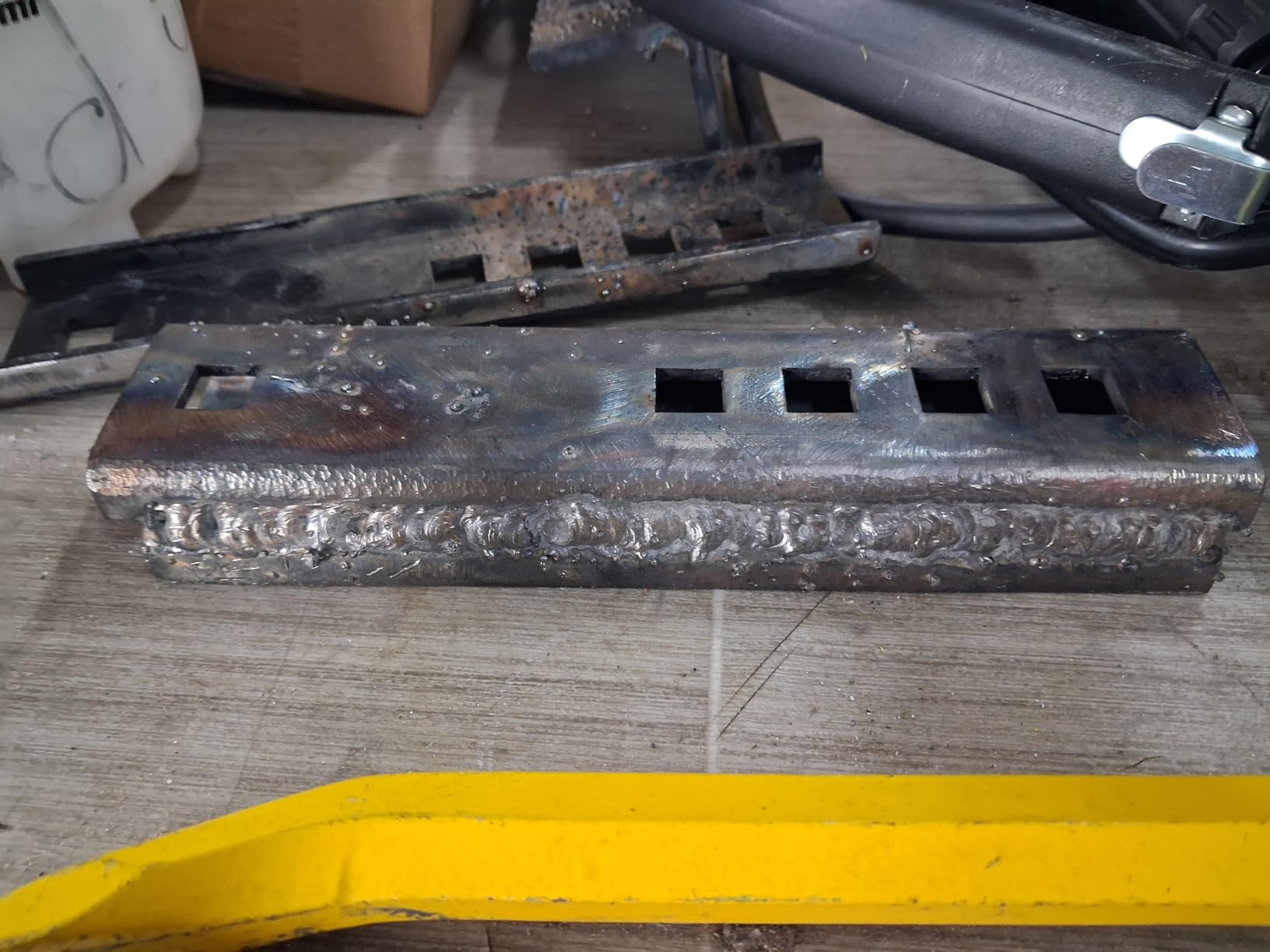 160A 4-in-1 AI Welding Machine: Dual Voltage 110V/220V Gas MIG/Flux Core/Lift TIG/Stick Welder - Smart Synergic Control IGBT Inverter HD LED Display for Home Repair Auto Restoration Metal Fabrication - Customer Photo 1