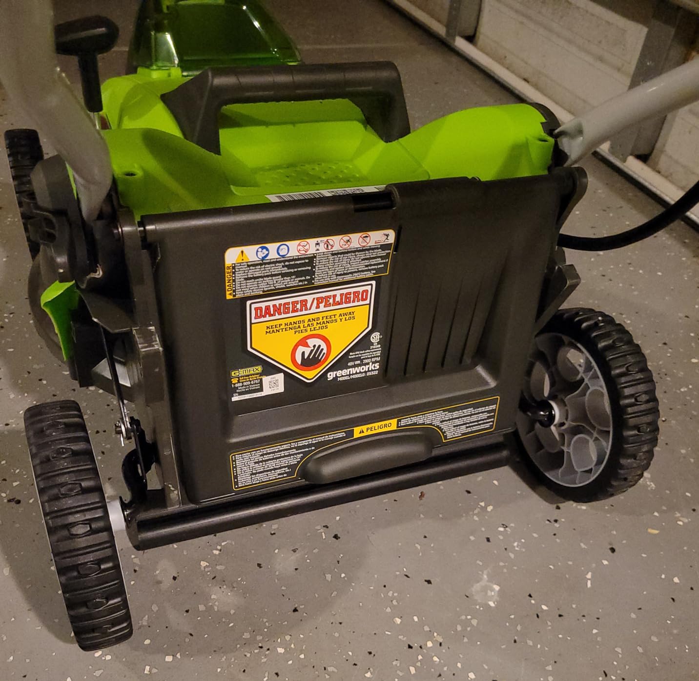 Greenworks 40V 16in Push Lawn Mower, 4.0 Ah Battery and Charger customer photo 2