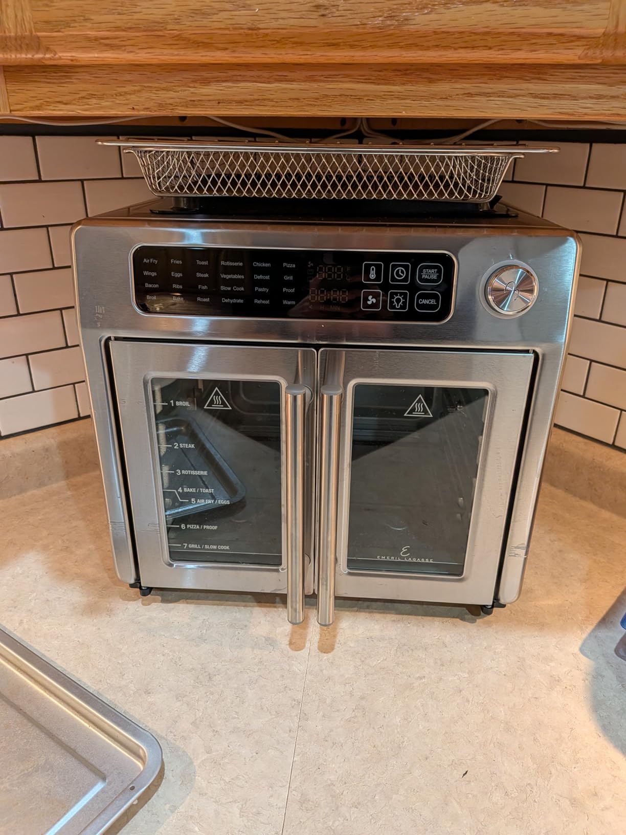 Emeril Lagasse Extra Large French Door Air Fryer Toaster Oven Combo, 24 Cooking Functions and Digital Controls, 7 Accessories Included, Stainless Steel Finish, 26QT Capacity customer photo 1