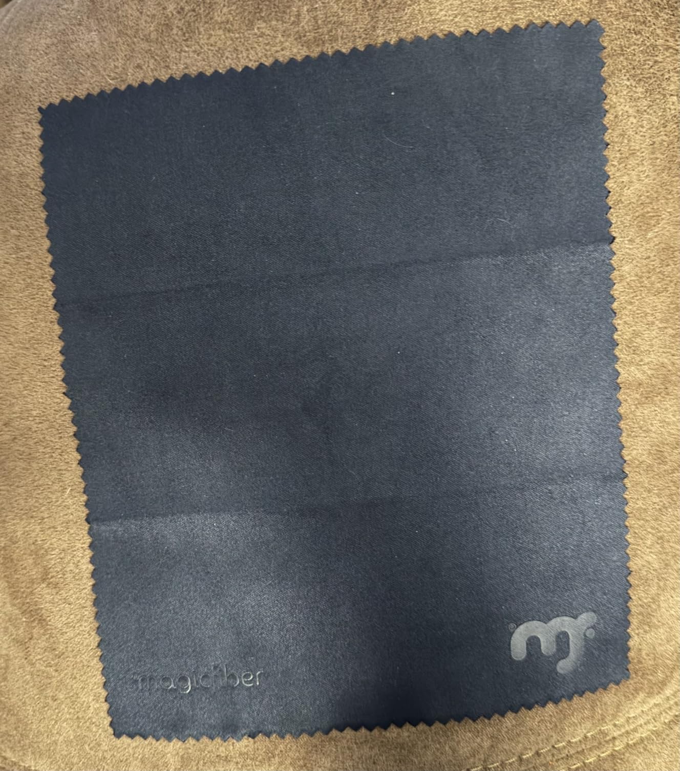 MagicFiber Microfiber Cleaning Cloth, 6 Pack - Premium Cloth for Glasses, Lens, Screens & More customer photo 1