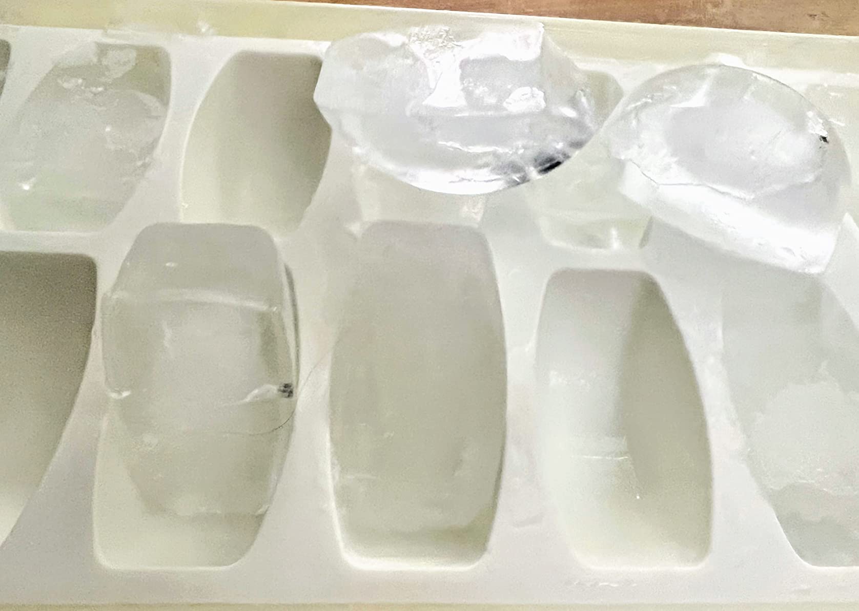 OXO Good Grips No-Spill Ice Cube Tray customer photo 2