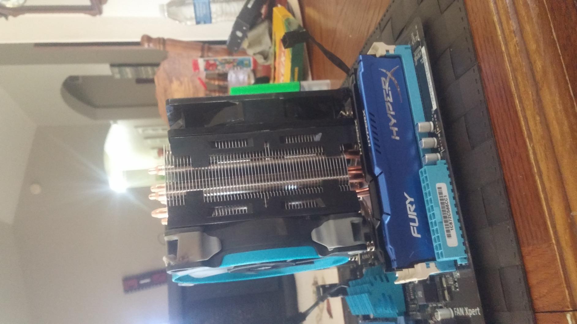 AMD Fx Processor 3.5 8 FD8320FRHKBOX customer photo 1