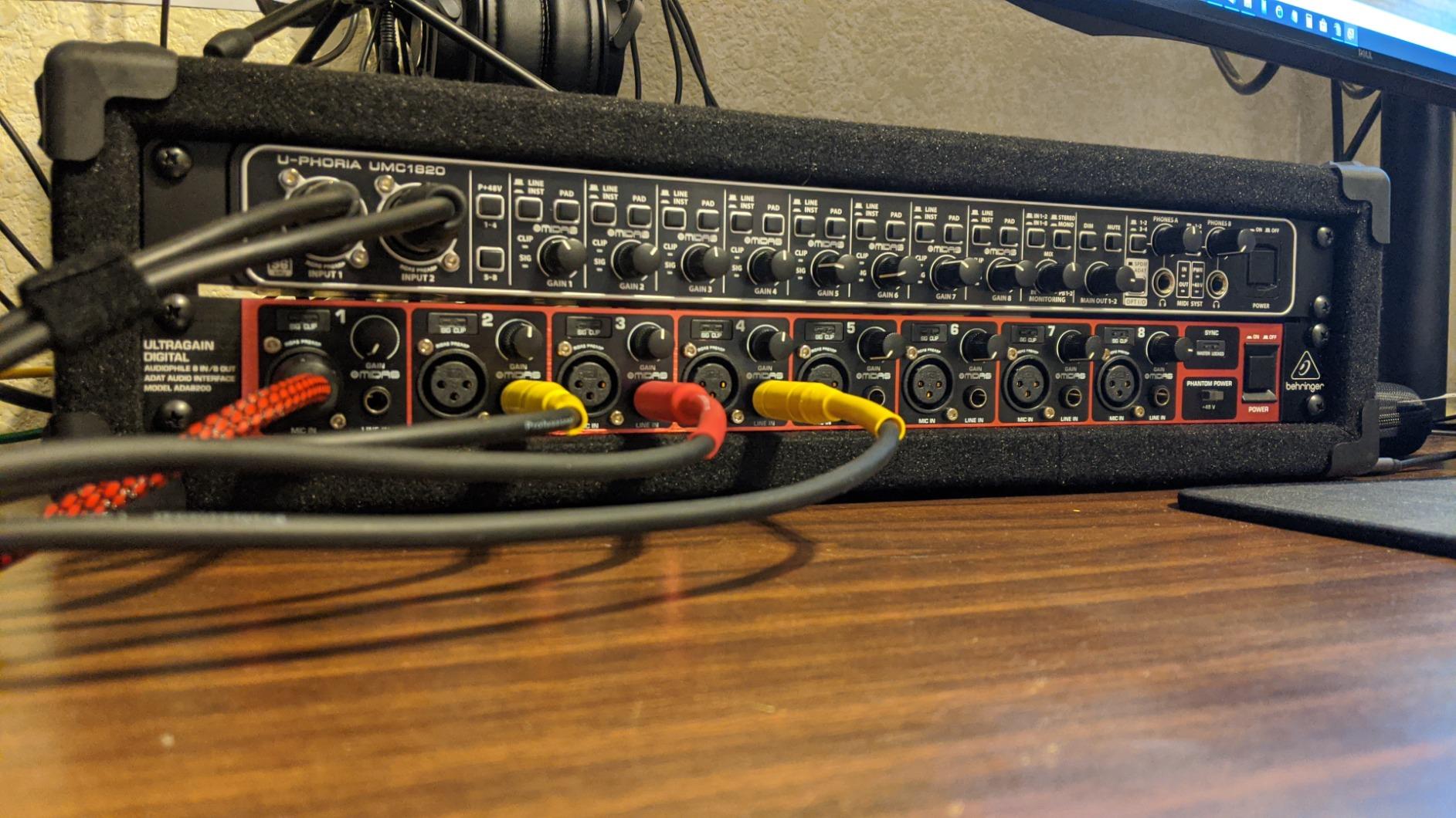 Behringer ADA8200 Audiophile 8 In/8 Out ADAT Audio Interface with Midas Mic Preamplifiers customer photo 1