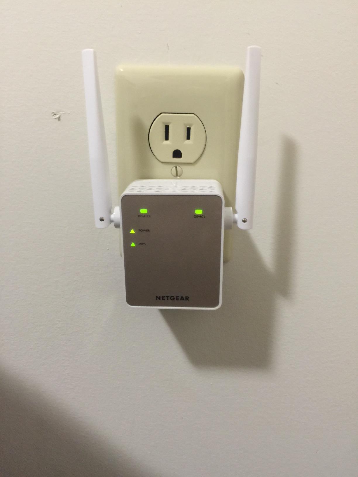 NETGEAR WiFi Range Extender (EX6120) - Add up to 1,500 sq. ft., 25 Devices - AC1200 Dual Band Wireless Signal Extender (Up to 1.2 Gbps Speed), Compact Wall Plug Design customer photo 1