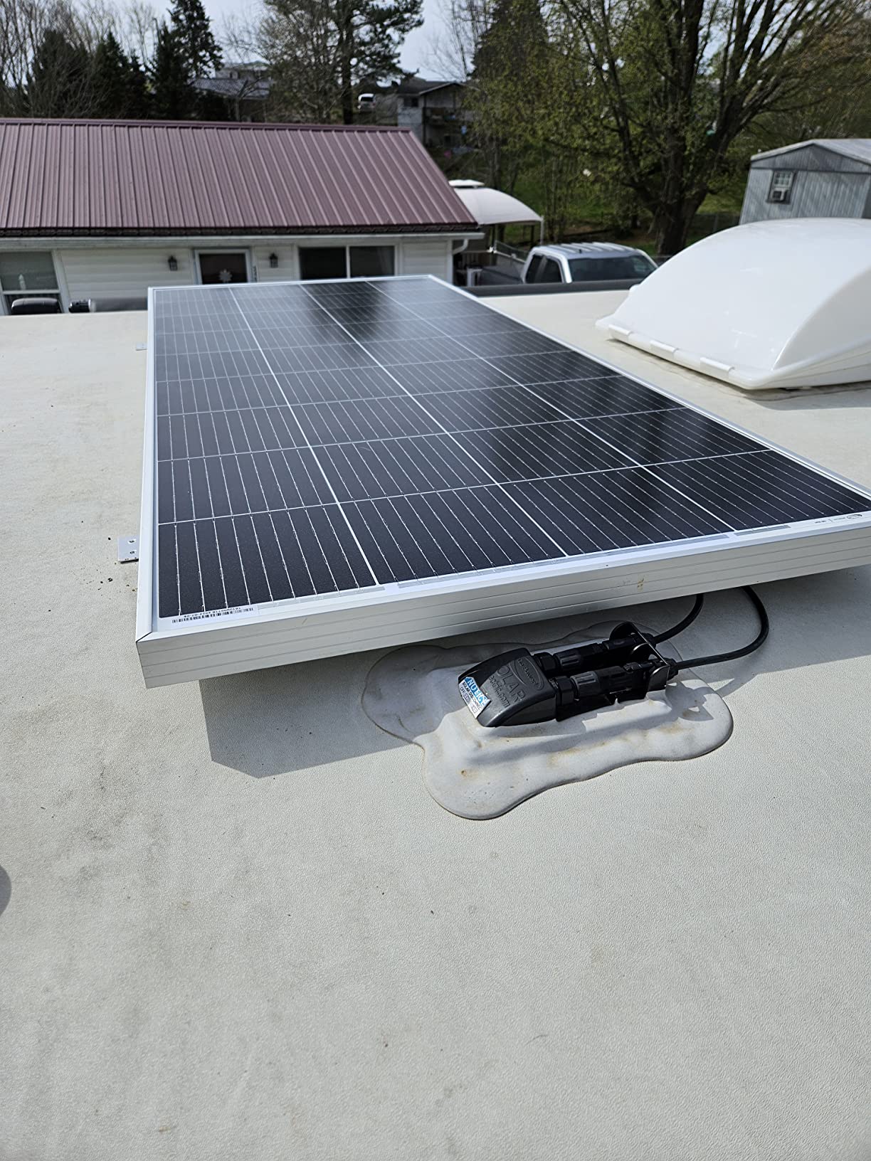Go Power Overlander Charging Kit 200W - 12V Solar Panel Kit w/ 30-Amp Bluetooth PWM Controller, Expandable Up to 600W, Includes 2X 25ft Solar Output Cables for RV & Dry Camping Use customer photo 1