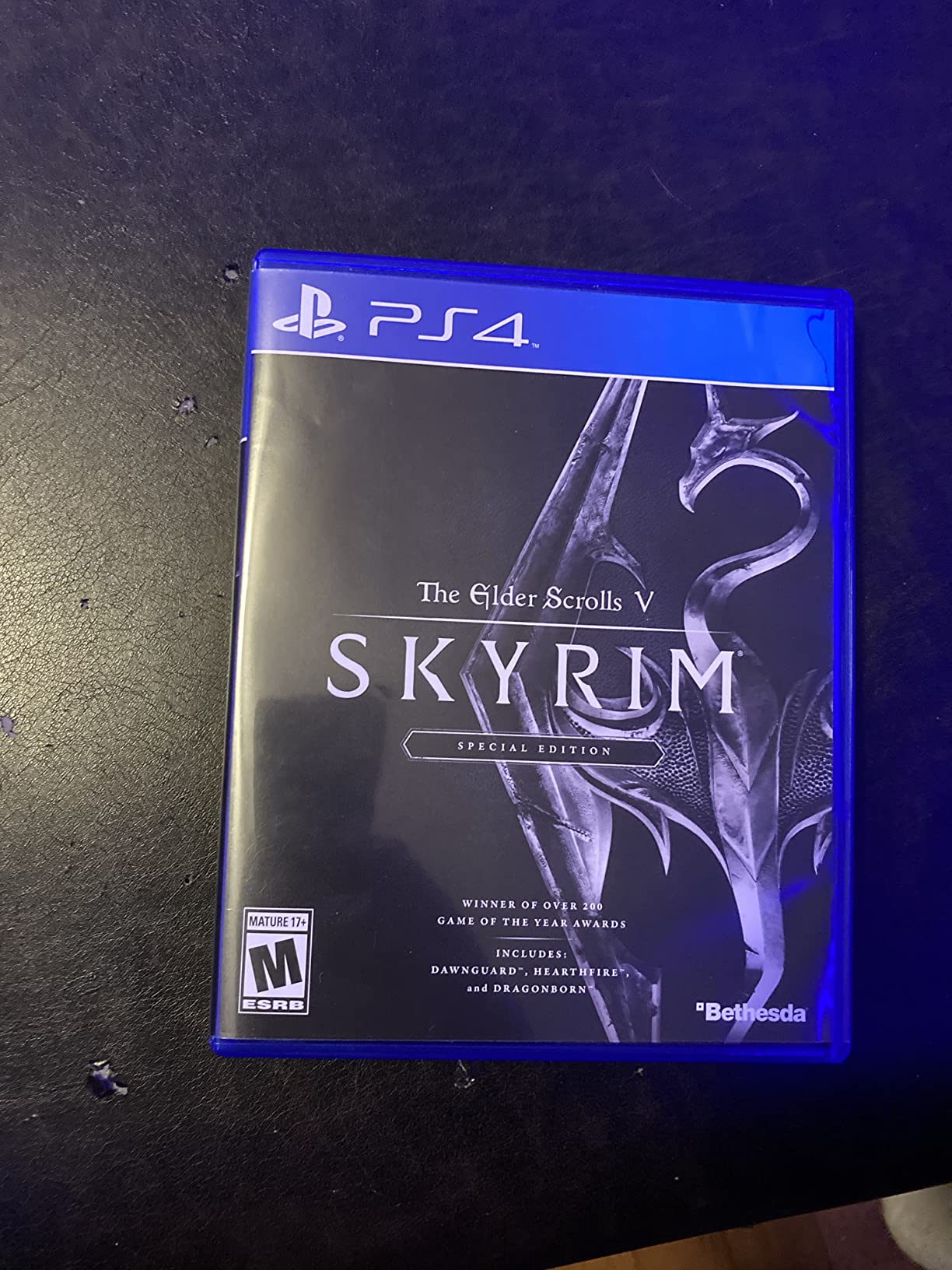 The Elder Scrolls V: Skyrim Special Edition - PlayStation 4 customer photo 2