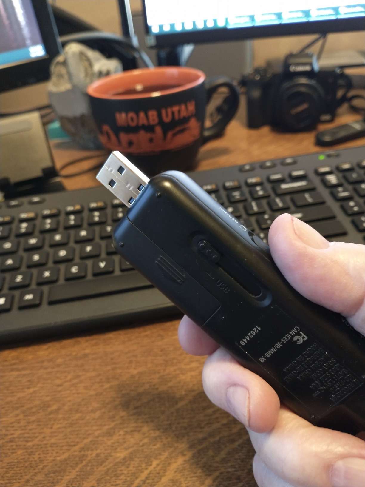 Sony ICD-PX370 Mono Digital Voice Recorder with Built-In USB Voice Recorder, black customer photo 2