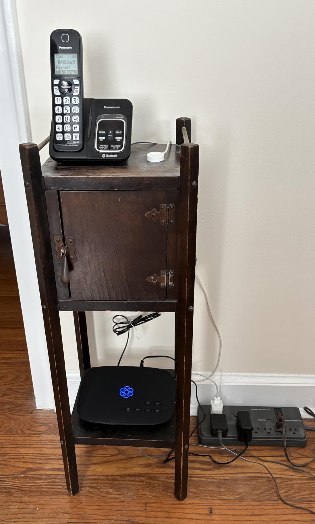 Ooma Telo Air VoIP Free Internet Home Phone Service with Wireless Connectivity. Affordable landline replacement. Unlimited nationwide calling. Call on the go with free mobile app. Can block robocalls customer photo 1