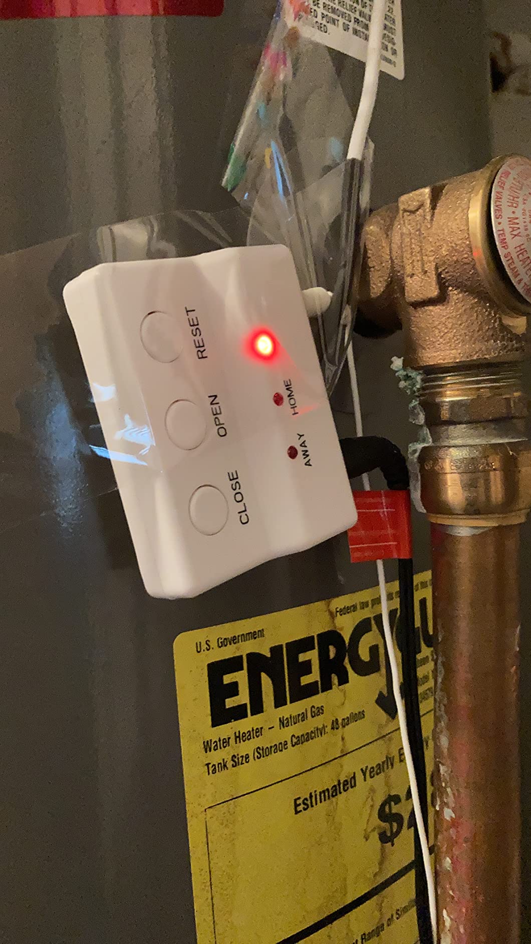 E-SDS Water Leak Detector with Shutoff Valve,Sensors and Sounds Alarm customer photo 2