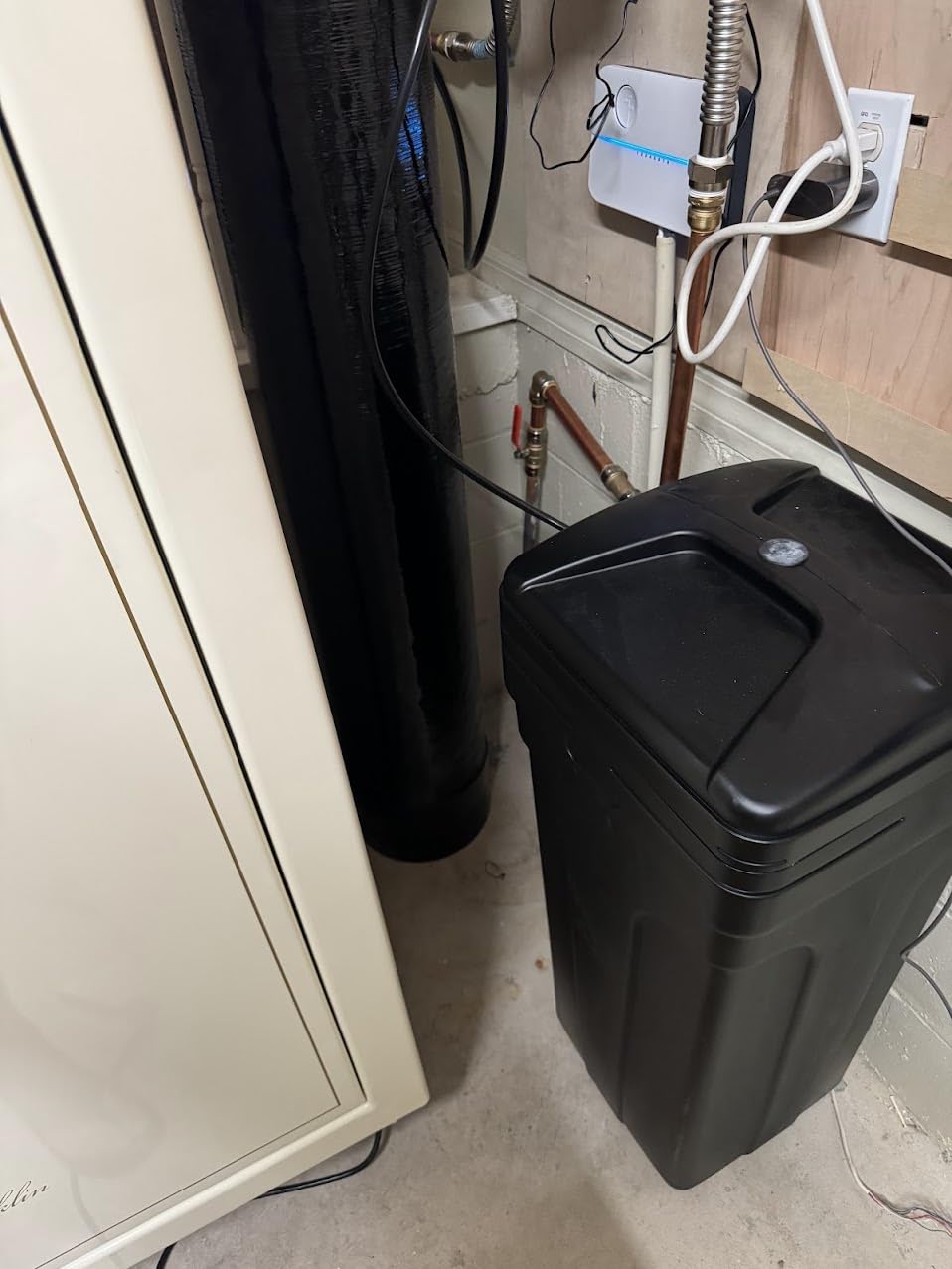 Aquasure Harmony Series Grains Whole House Water Softener with High Performance Automatic Digital Metered Control Head | Reduces Hardness & Minerals (64,000 Grains) customer photo 2