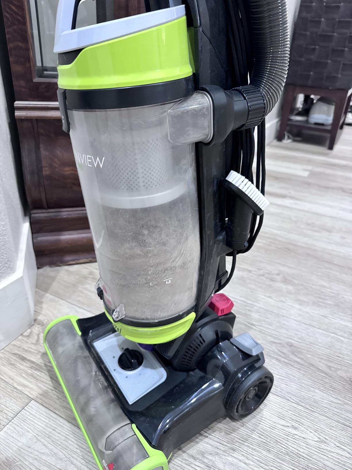 Bissell 2254 CleanView Swivel Rewind Pet Upright Bagless Vacuum, Automatic Cord Rewind, Swivel Steering, Powerful Pet Hair Pickup, Specialized Pet Tools, Large Capacity Dirt Tank, Teal customer photo 1