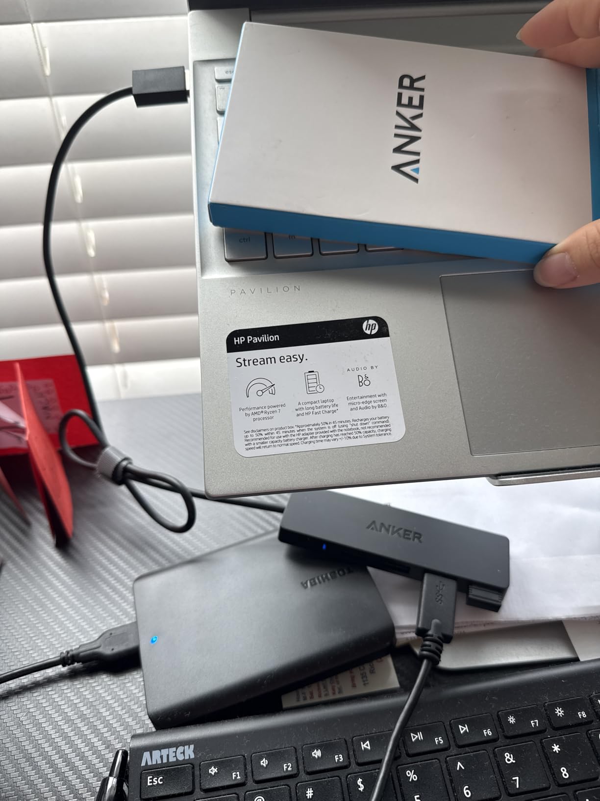 Anker USB Hub 4 Ports, Multiple USB 3.0 Hub, USB Splitter for Laptop, Extender for A Port Laptop, PC, Desktop and More [Charging Not Supported](2ft USB-A) customer photo 1