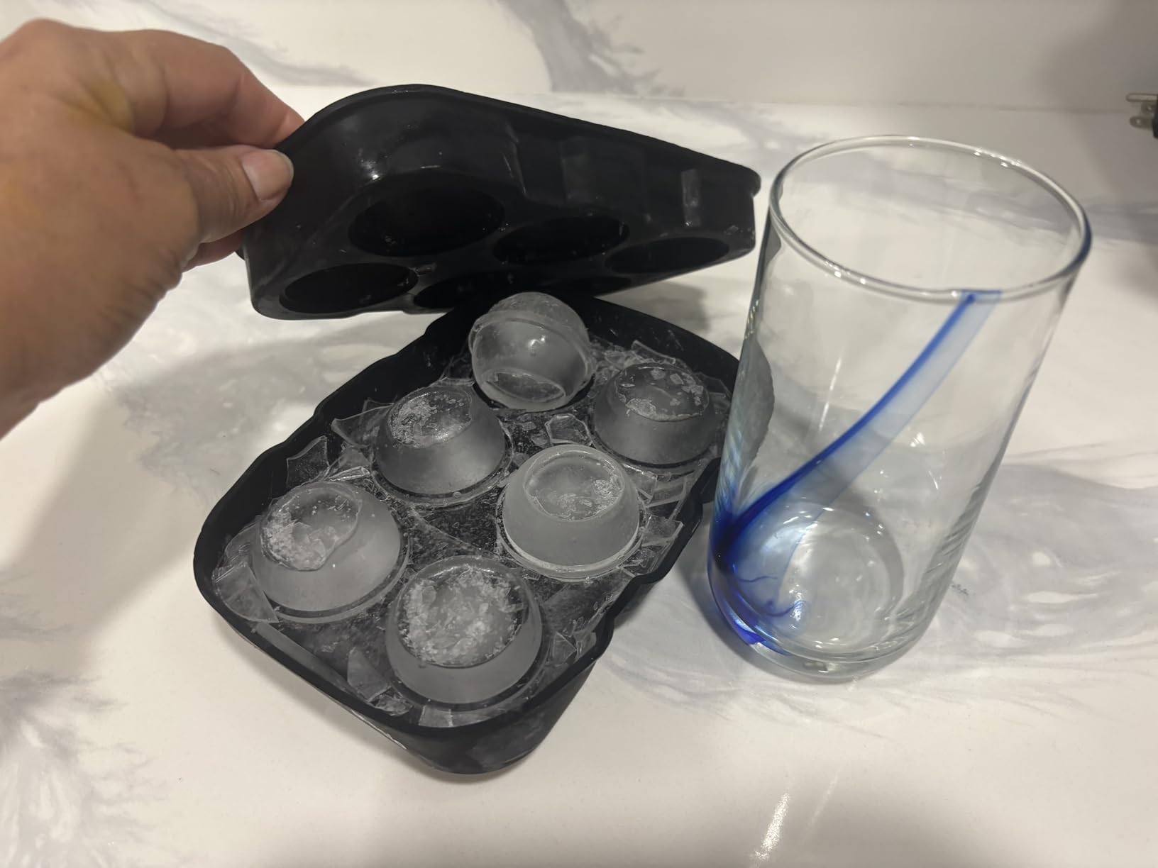 Silicone Ice Cube Trays - Large Silicone Molds for 2-Inch Ice Cubes and Spheres Whiskey Ice Cube Trays with Lids for Cocktails & Bourbon - Set of 2 customer photo 1
