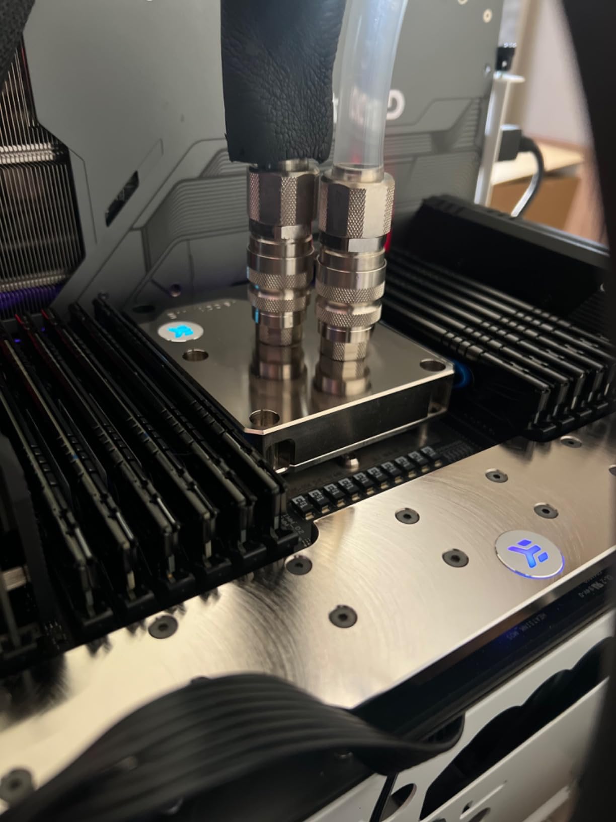INTEL Xeon W-3175X Processor customer photo 1