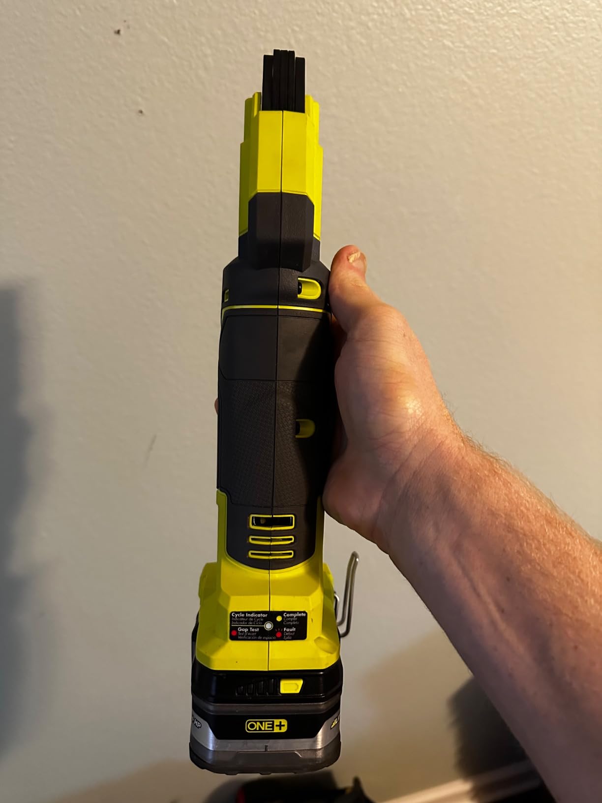 RYOBI ONEAND 18V Lithium-ION Cordless PEX TUBING CLAMP Tool Tool ONLY P660 customer photo 2