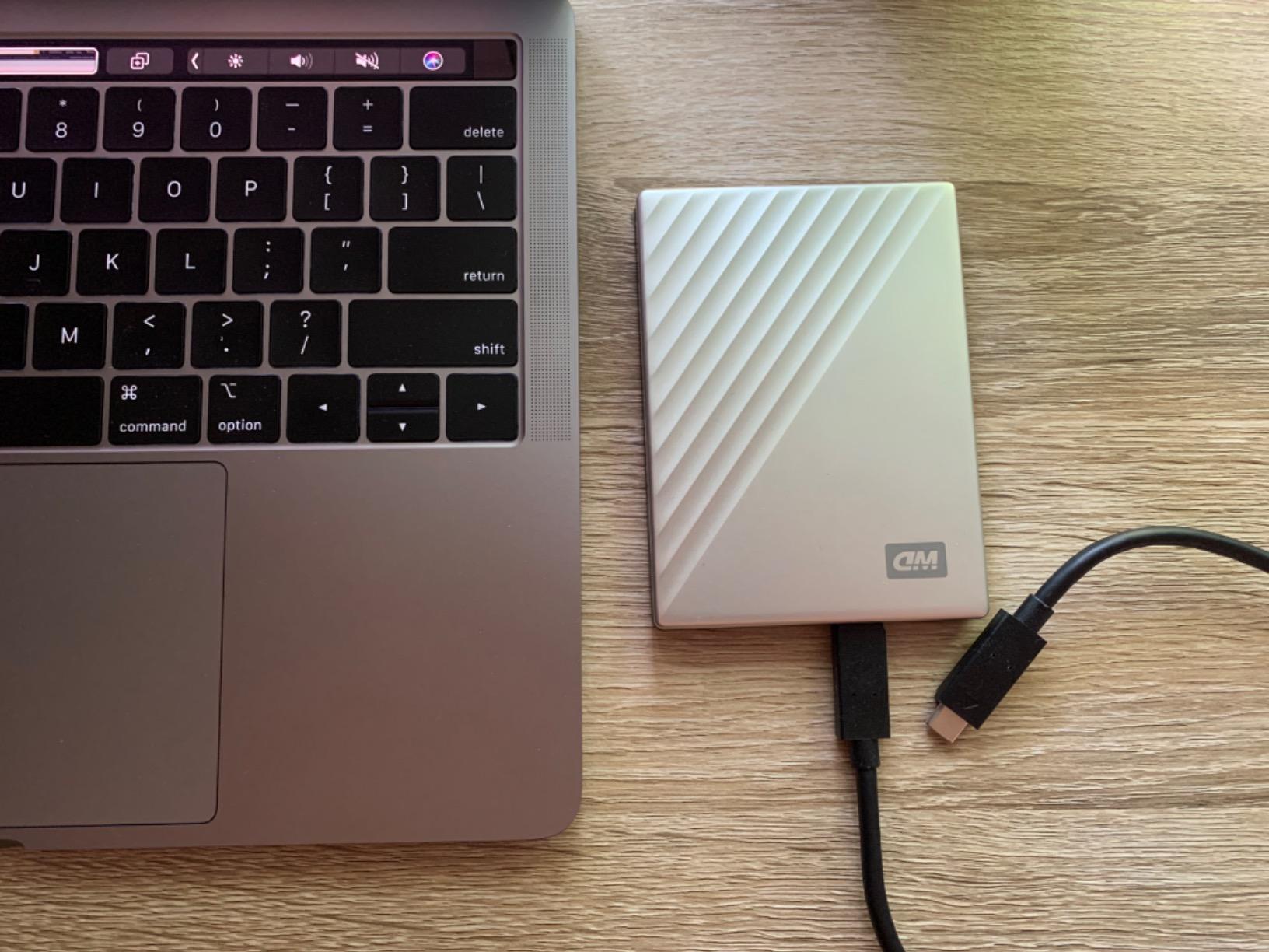 WD 5TB My Passport Ultra for Mac Silver, Portable External Hard Drive, USB-C and USB 3.1 customer photo 2