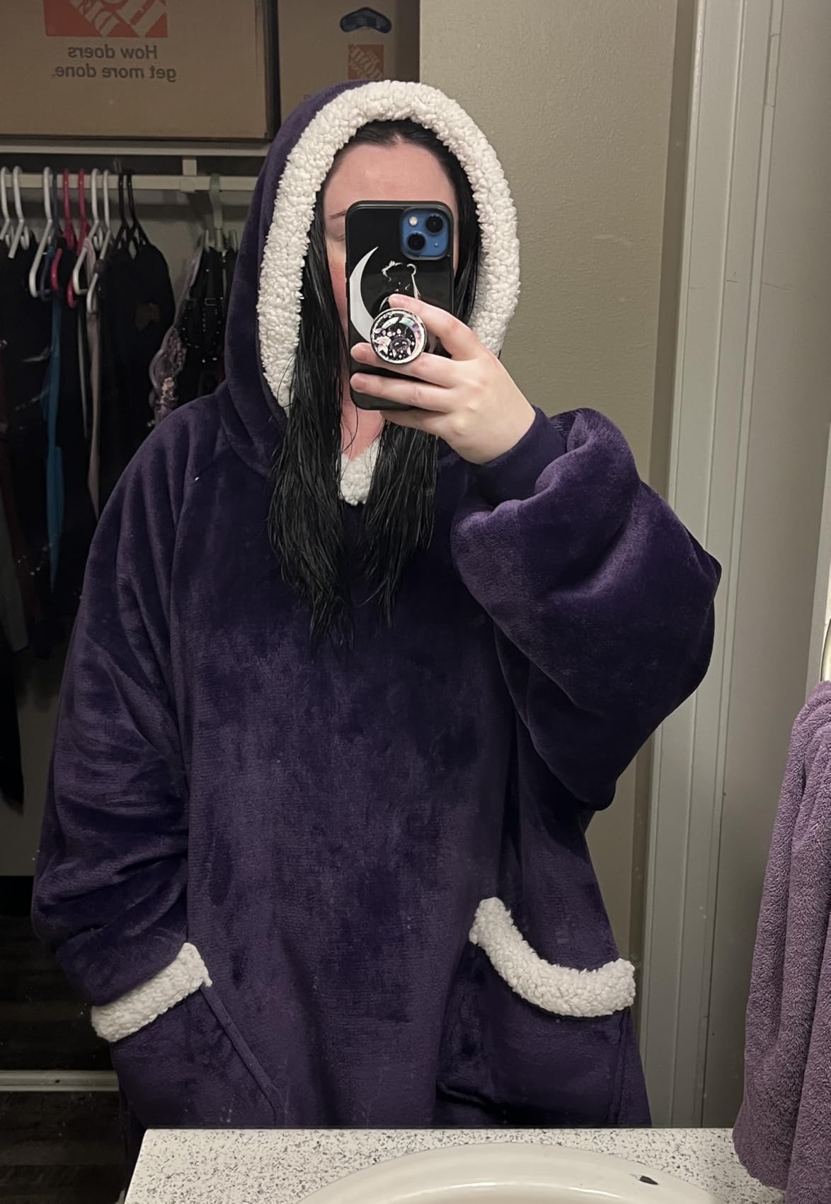 Bedsure Blanket Hoodie, Wearable Blanket Hoodie as Gifts for Mom, Birthday Gifts for Women Kids Teens Mother's Day Sherpa Sweatshirt, Grey, Standard customer photo 2
