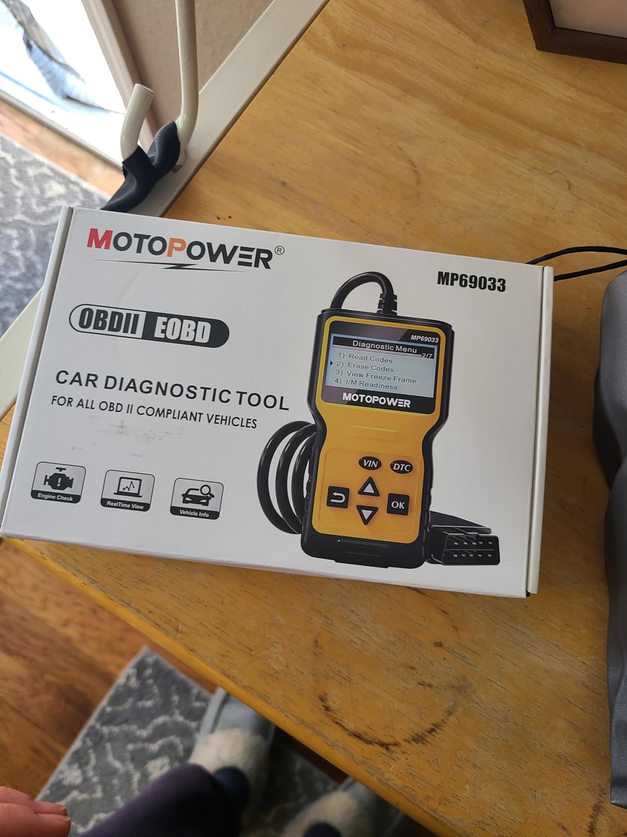 MOTOPOWER MP69033 Car OBD2 Scanner Code Reader Engine Fault Scanner CAN Diagnostic Scan Tool for All OBD II Protocol Cars Since 1996, Yellow customer photo 2