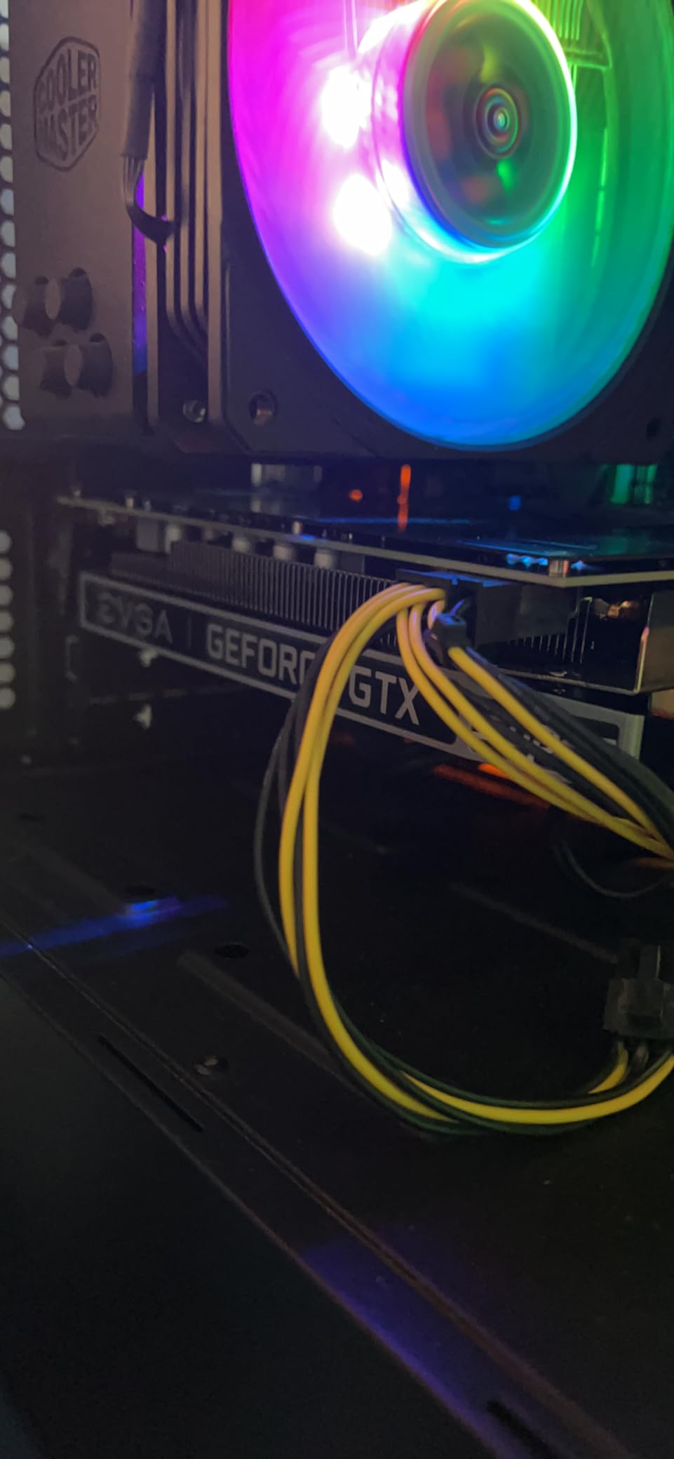 EVGA 06G-P4-1068-KR GeForce GTX 1660 Super Sc Ultra Gaming, 6GB GDDR6, Dual Fan, Metal Backplate customer photo 1