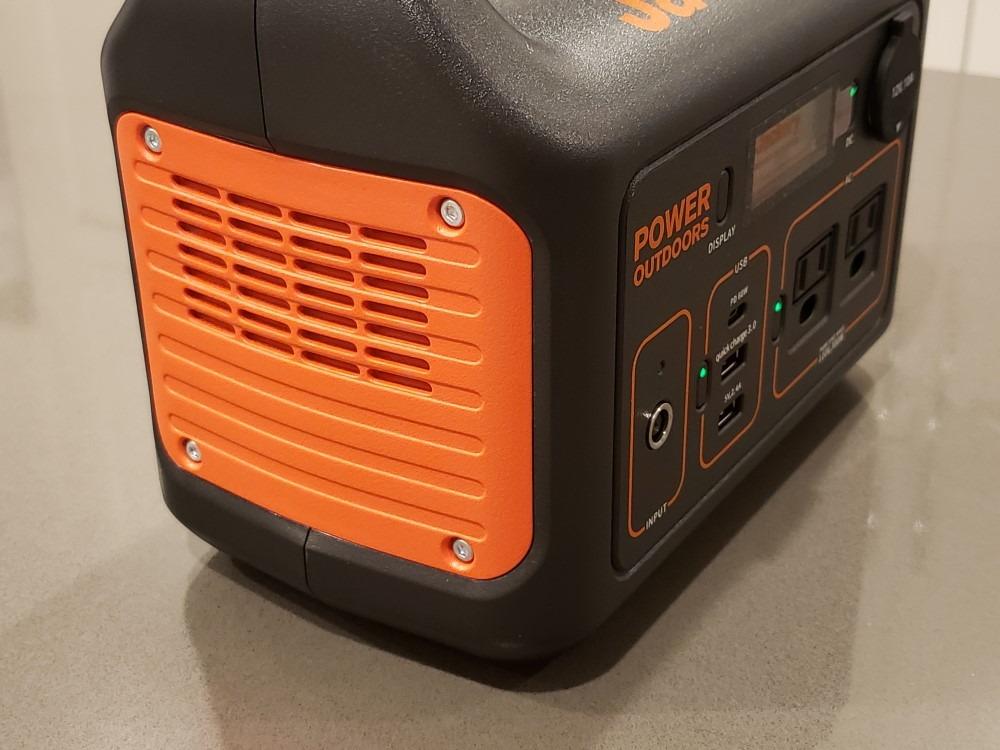 Jackery Explorer 300 Portable Power Station,292Wh customer photo 1