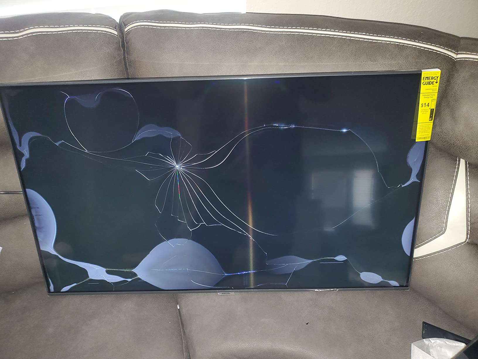 Samsung 55-Inch BE55T-H Pro TV | Commercial | Easy Digital Signage Software | 4K | HDMI | USB |Tuner | Speakers | 250 nits, Black customer photo 2