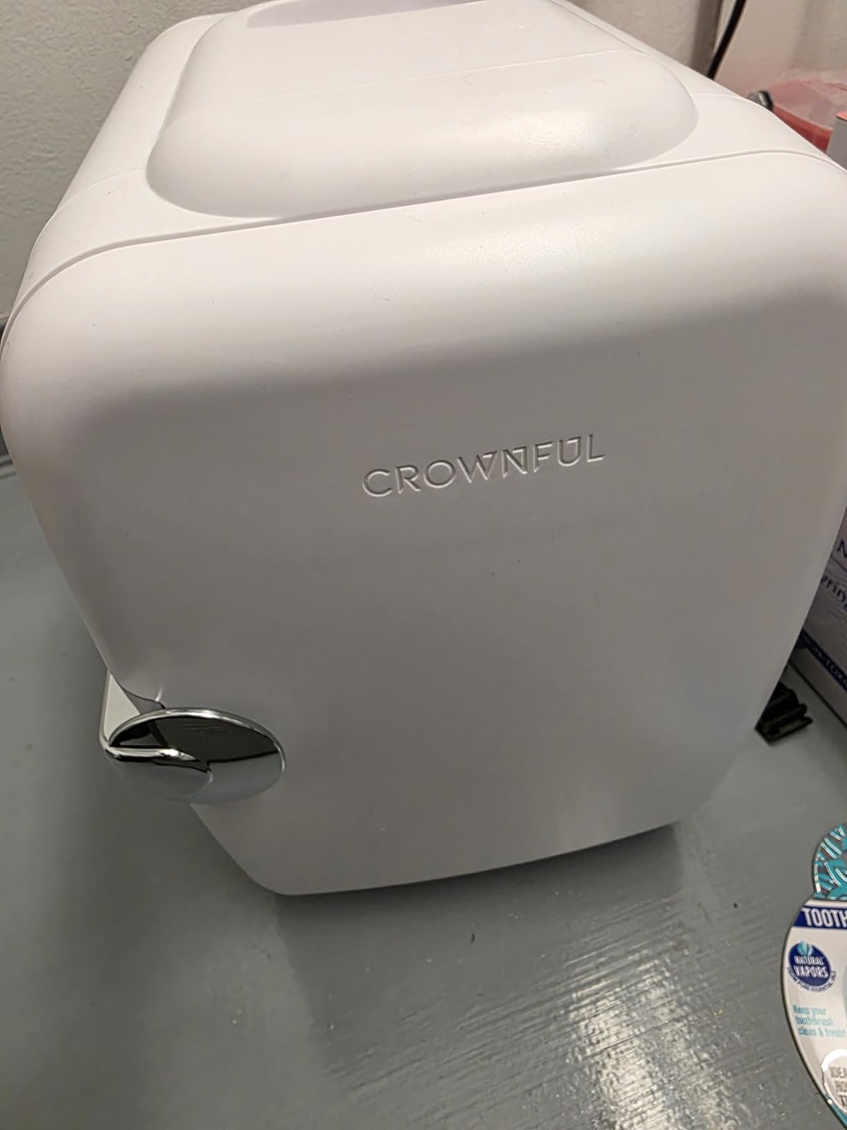 CROWNFUL Mini Fridge, 4 Liter/6 Can Portable Cooler and Warmer Personal Refrigerator for Skin Care, Cosmetics, Beverage, Food,Great for Bedroom, Office, Car, Dorm, ETL Listed (White) customer photo 1