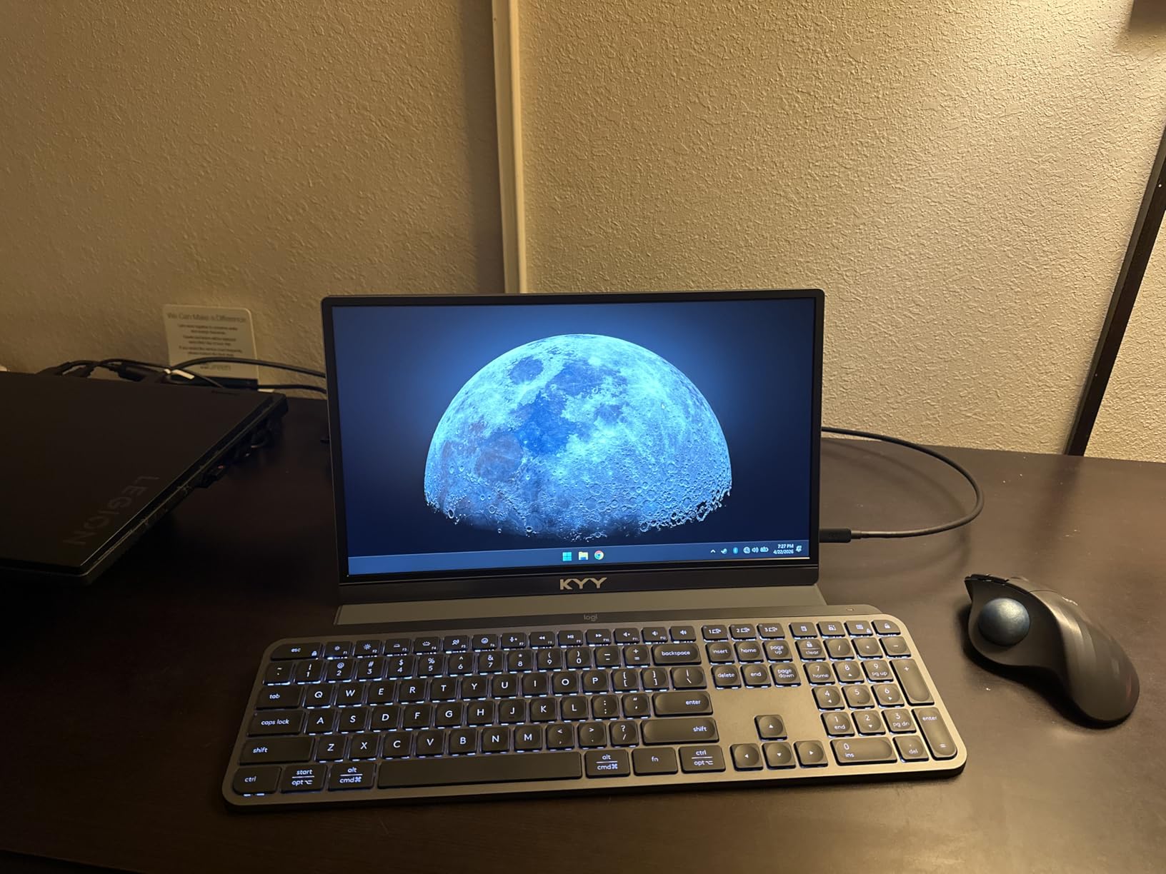 KYY Portable Monitor 15.6