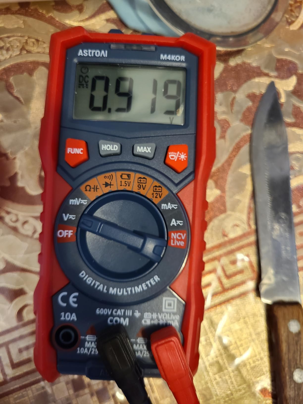 AstroAI Multimeter Tester, TRMS 4000 Counts Volt Meter Auto-Ranging Ohmmeter Digital 1.5v/9v/12v Battery Voltage Tester Measure Voltage Current Resistance Diodes Continuity Capacitance with NCV customer photo 1