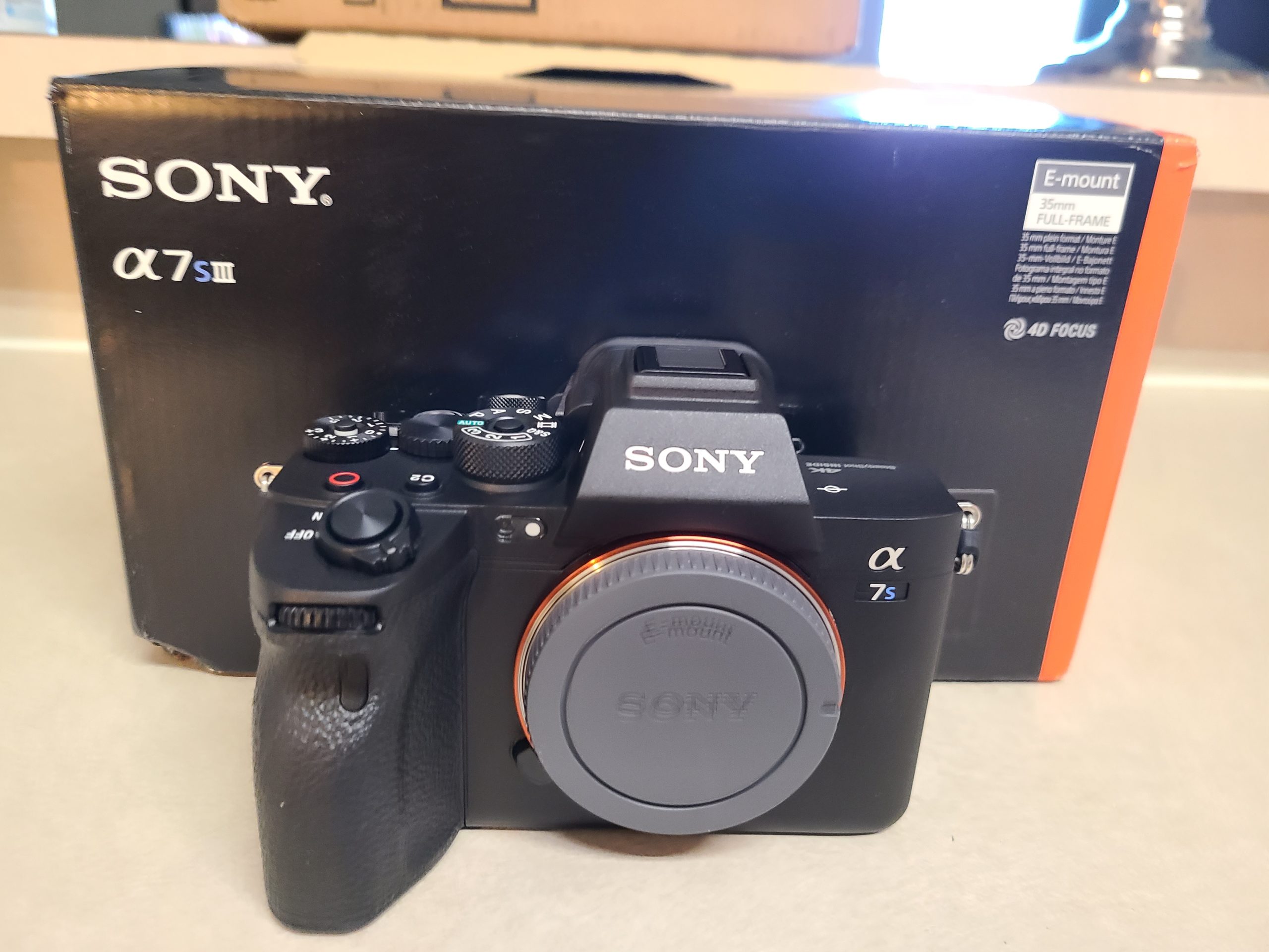 Sony Alpha a7S III Full-Frame Mirrorless Camera Body Black customer photo 2