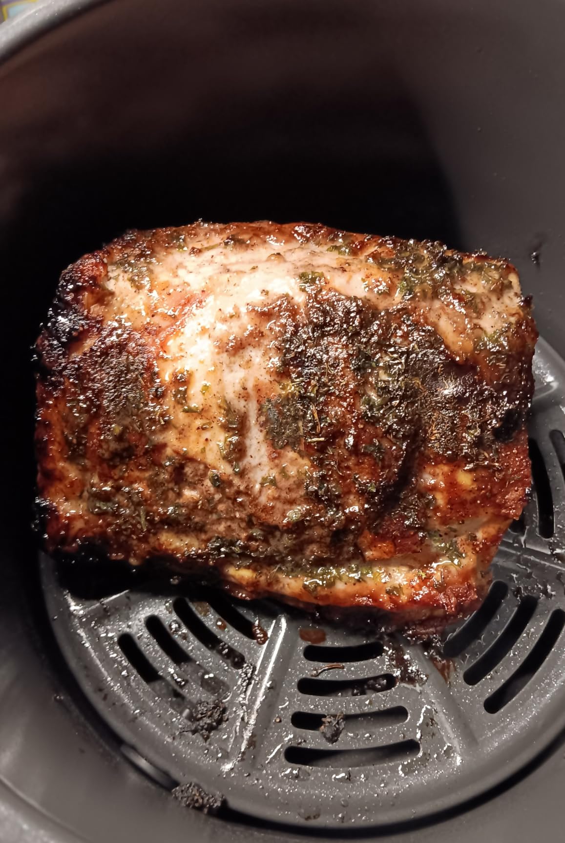 Ninja XL Air Fryer | 5.5 QT Capacity fits 3lbs of Wings | 5-in-1 Air Fry, Roast, Bake, Reheat & Dehydrate | 400°F Max Temp | 1750 Watts | With Dishwasher Safe Parts & Recipe Guide | Grey | AF150AMZ customer photo 2