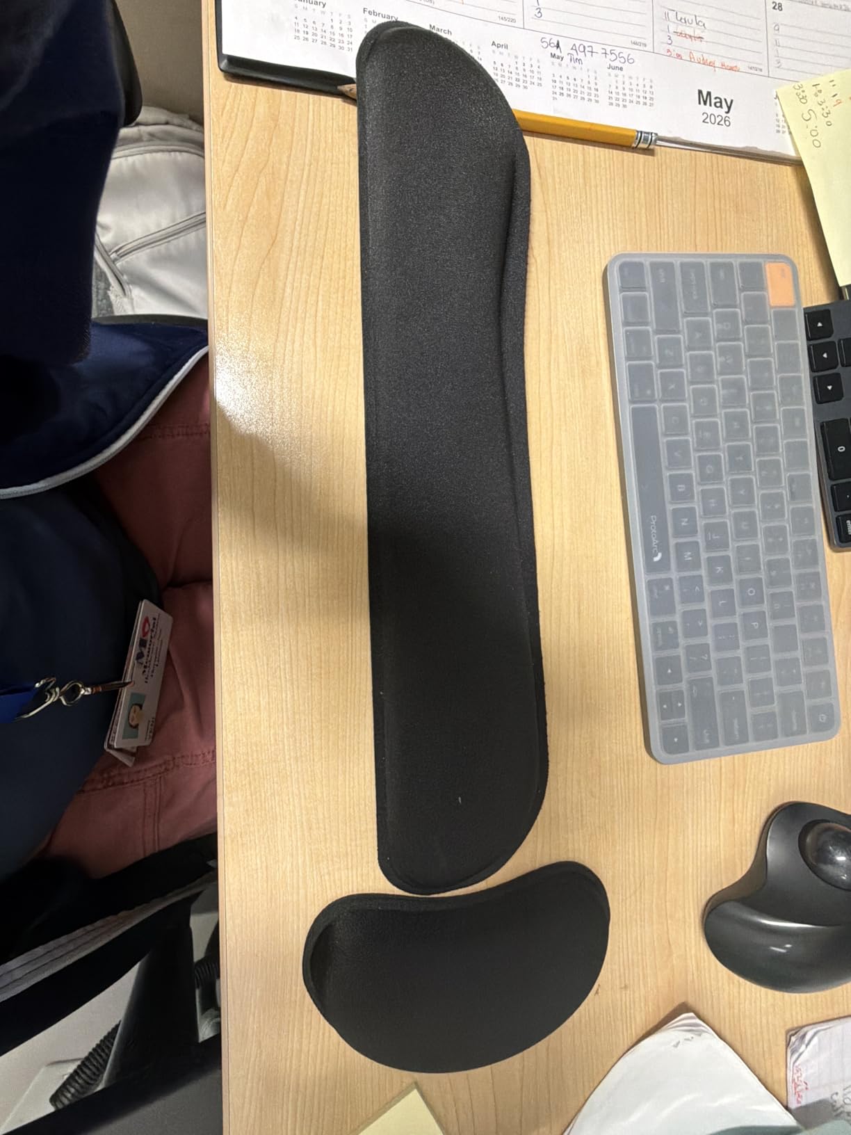 GORILLA GRIP Silky Memory Foam Wrist Rest for Computer Keyboard, Mouse, Ergonomic Design for Typing Pain Relief, Desk Pads Support Hand and Arm, Mousepad Rests, Stain Resistant, 2 Piece Pad, Black customer photo 2