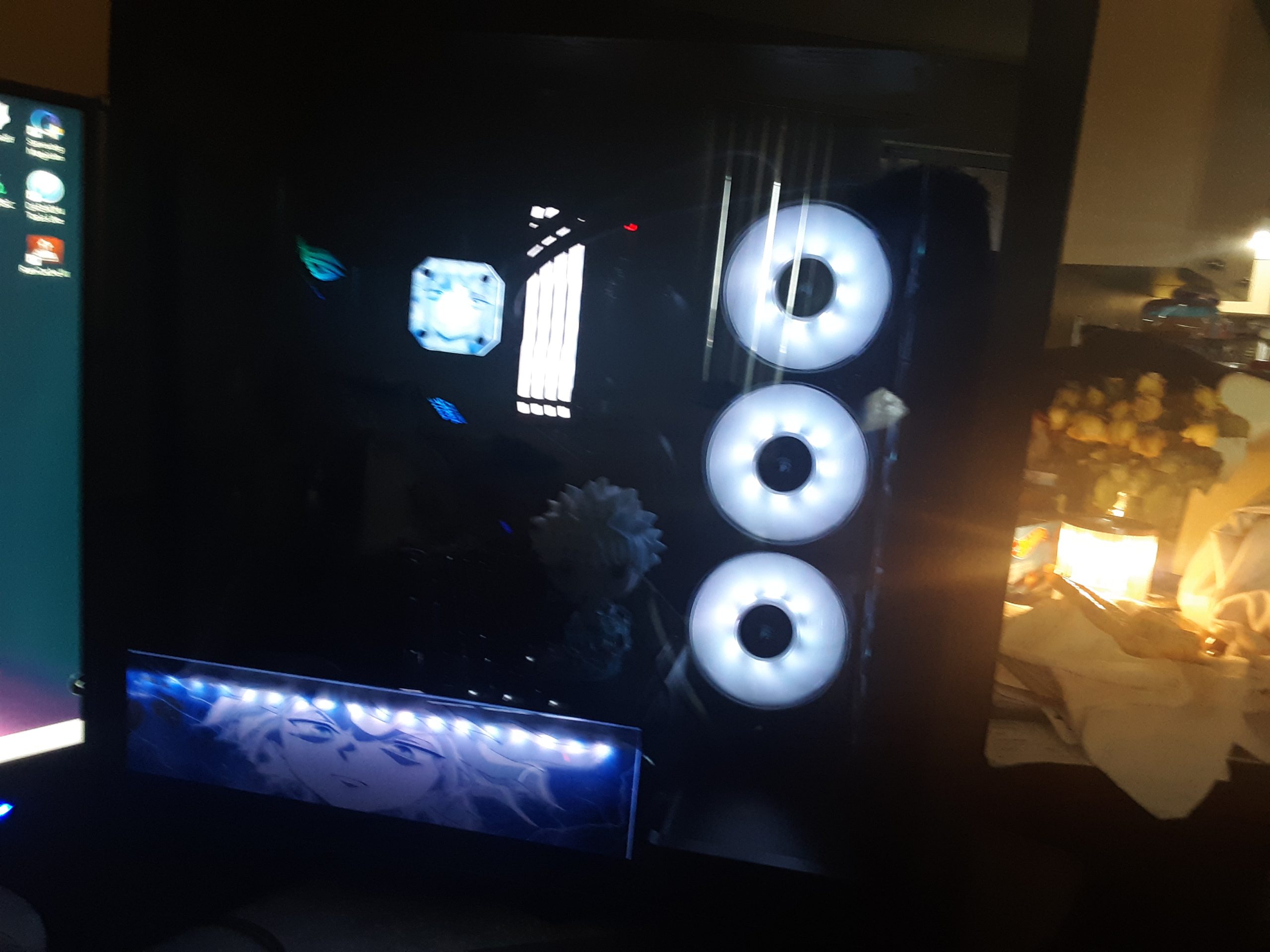 Intel Core i9-11900K Desktop Processor 8 Cores up to 5.3 GHz Unlocked LGA1200 (Intel 500 Series & Select 400 Series Chipset) 125W customer photo 2