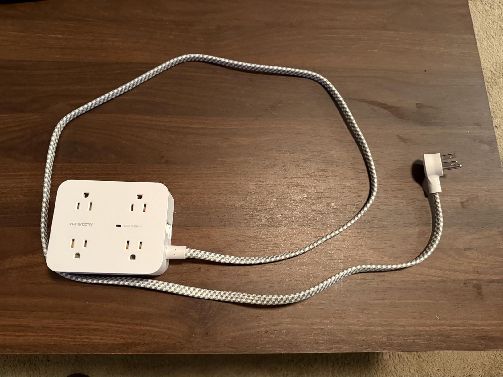 Surge Protector Power Strip - HANYCONY 8 Outlets 4 USB (2 USB C) Charging Ports, Multi Plug Outlet Extender, 5Ft Braided Extension Cord, Flat Plug Wall Mount Desk Charging Station for Home Office ETL customer photo 2