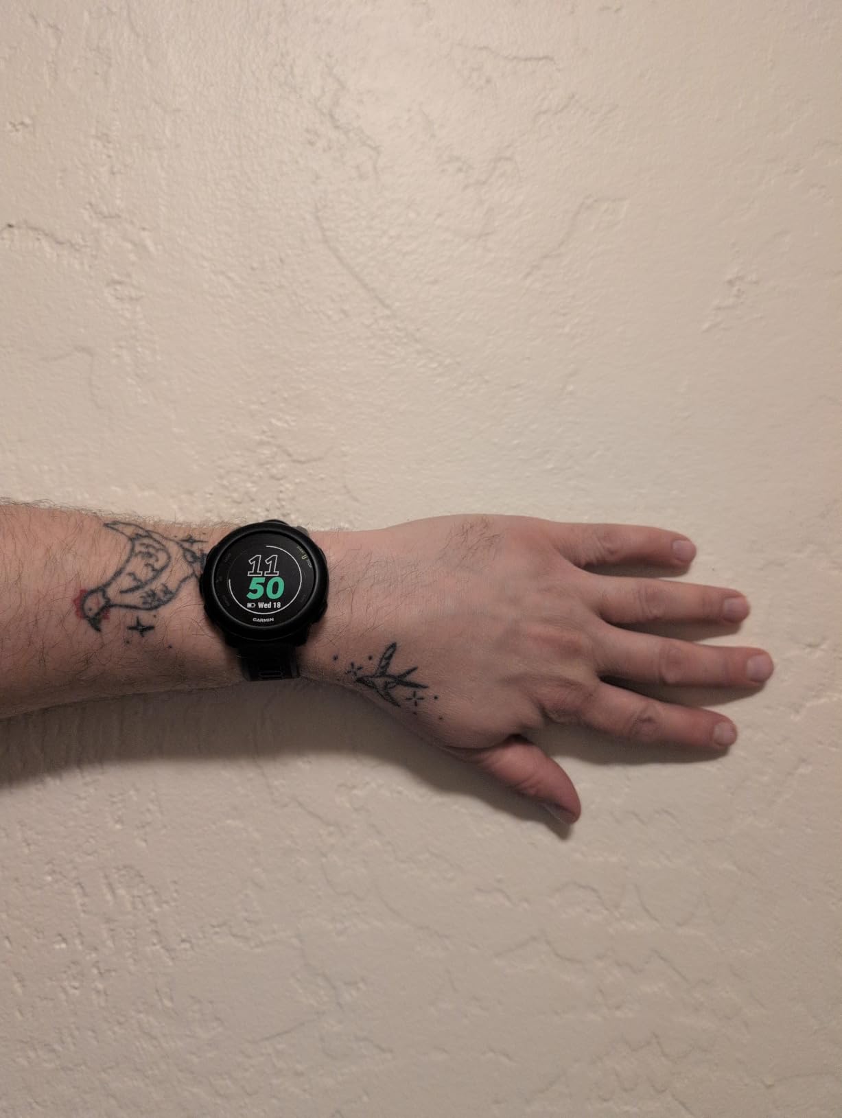 Garmin Forerunner 55, GPS Running Watch with Daily Suggested Workouts, Up to 2 Weeks of Battery Life, Black - 010-02562-00 customer photo 1